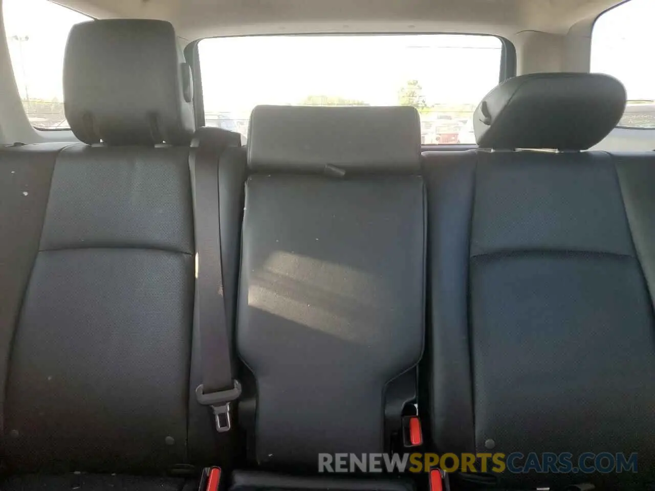 10 fotografías del automóvil dañado JTEKU5JR4N6082032 TOYOTA 4RUNNER 2022