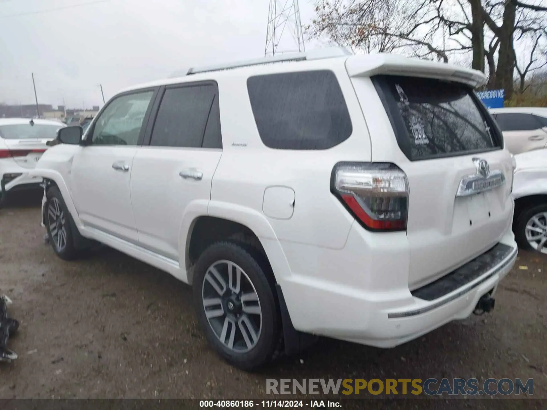 3 fotografías del automóvil dañado JTEKU5JR6N6032412 TOYOTA 4RUNNER 2022