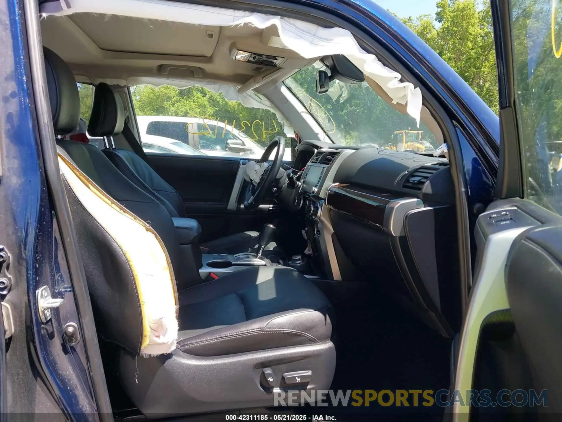 5 fotografías del automóvil dañado JTEKU5JR8N5983832 TOYOTA 4RUNNER 2022