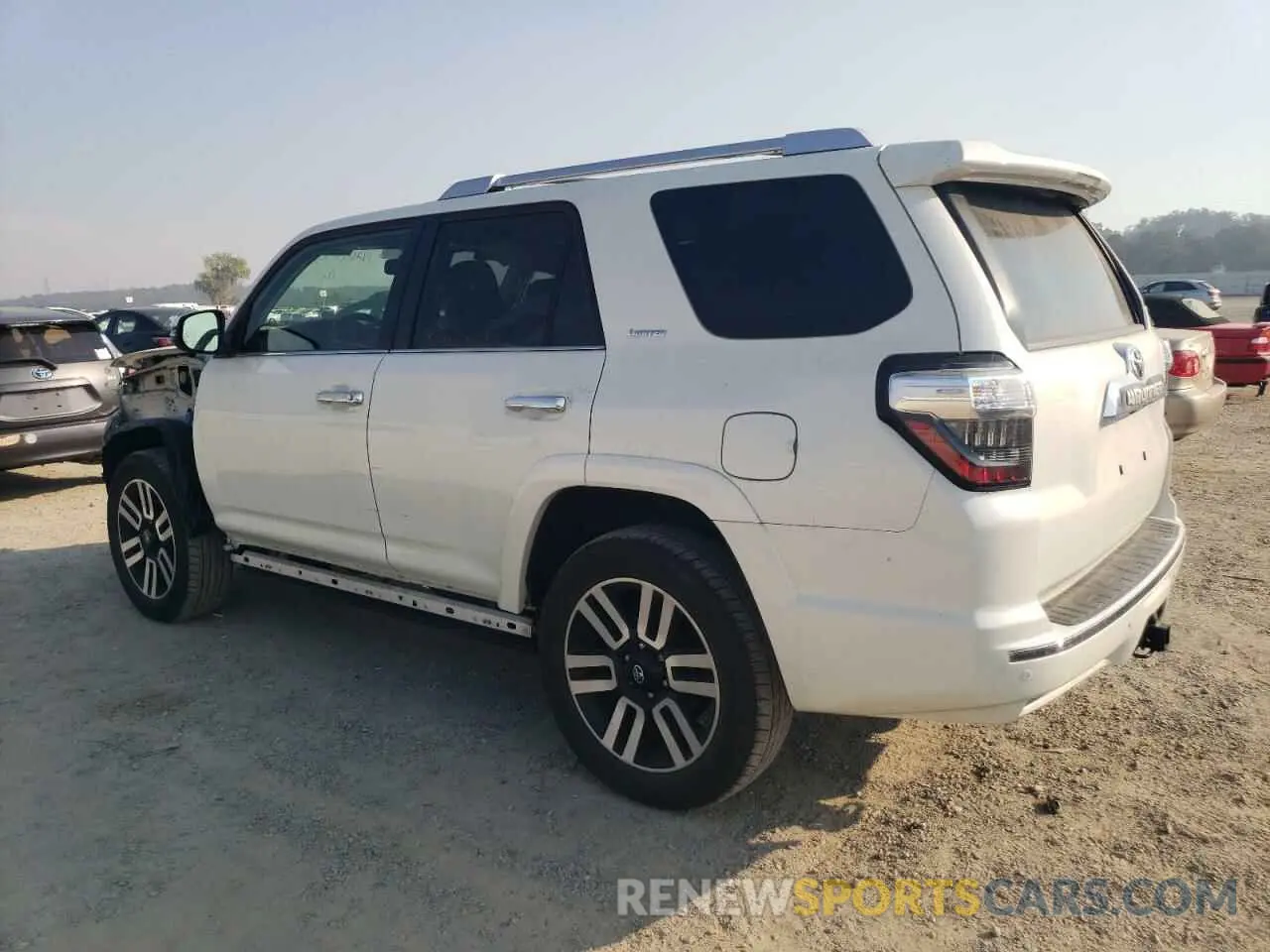 2 fotografías del automóvil dañado JTEKU5JR8N6007818 TOYOTA 4RUNNER 2022