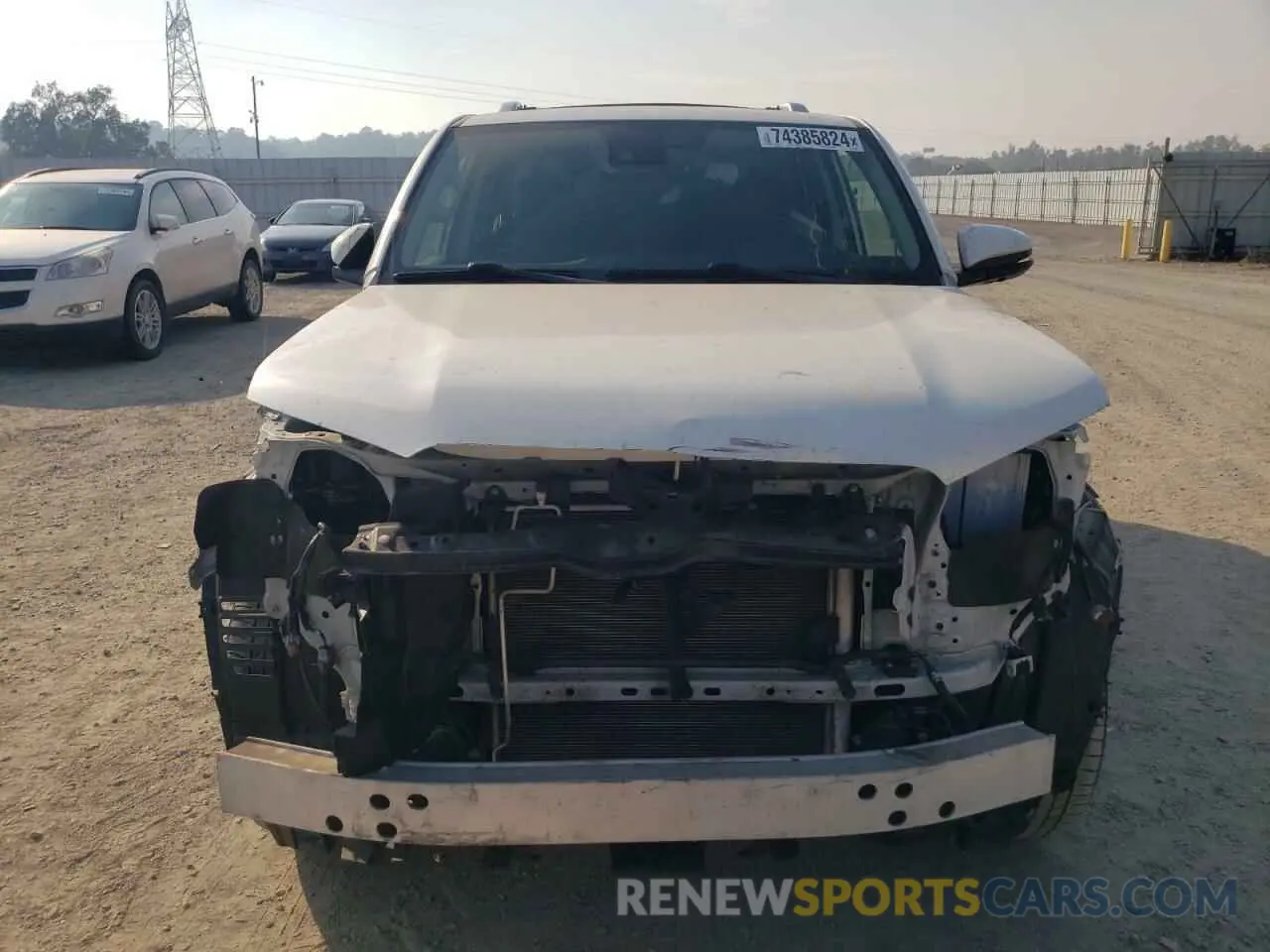 5 fotografías del automóvil dañado JTEKU5JR8N6007818 TOYOTA 4RUNNER 2022