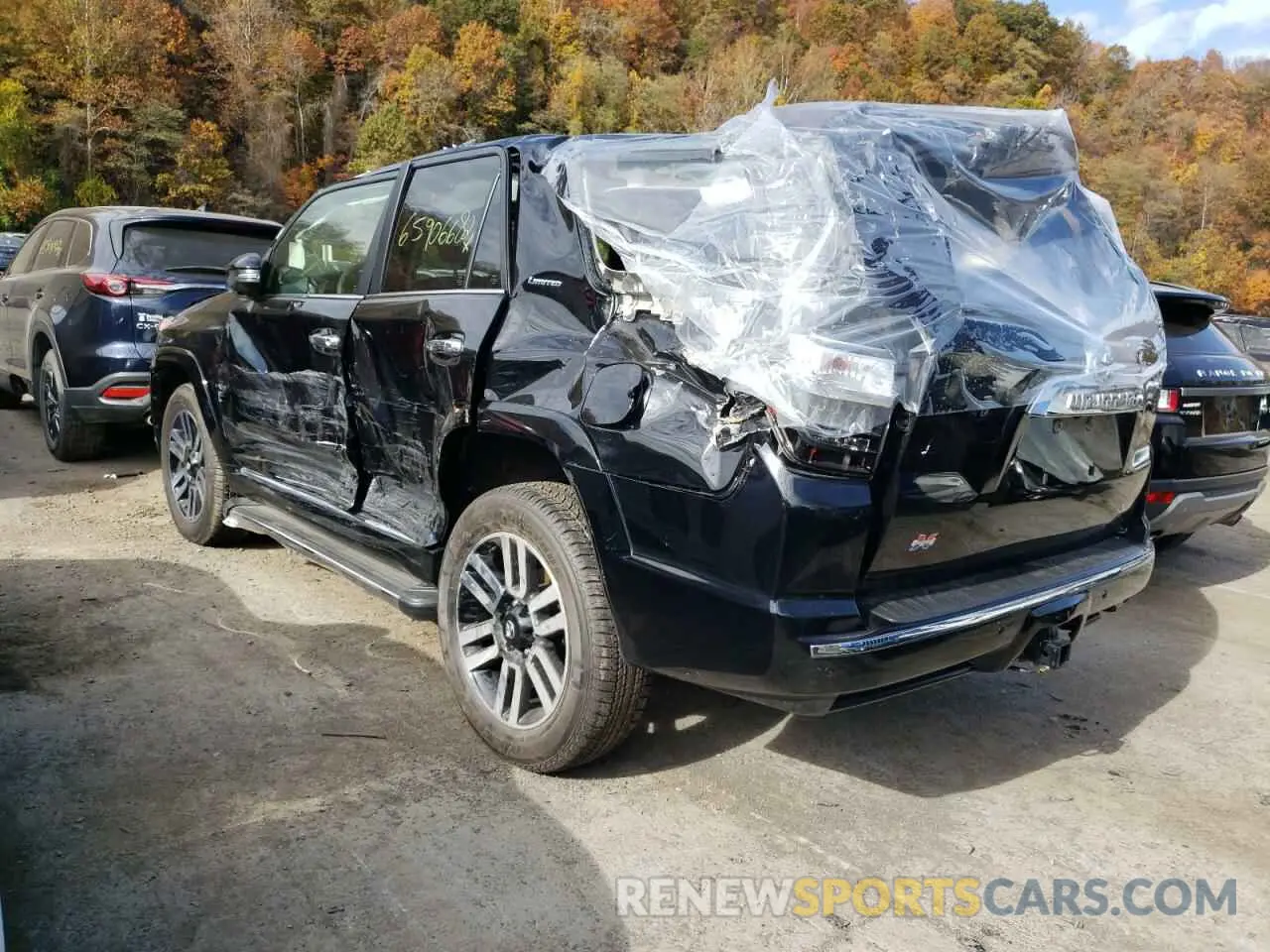 3 fotografías del automóvil dañado JTEKU5JR8N6037577 TOYOTA 4RUNNER 2022
