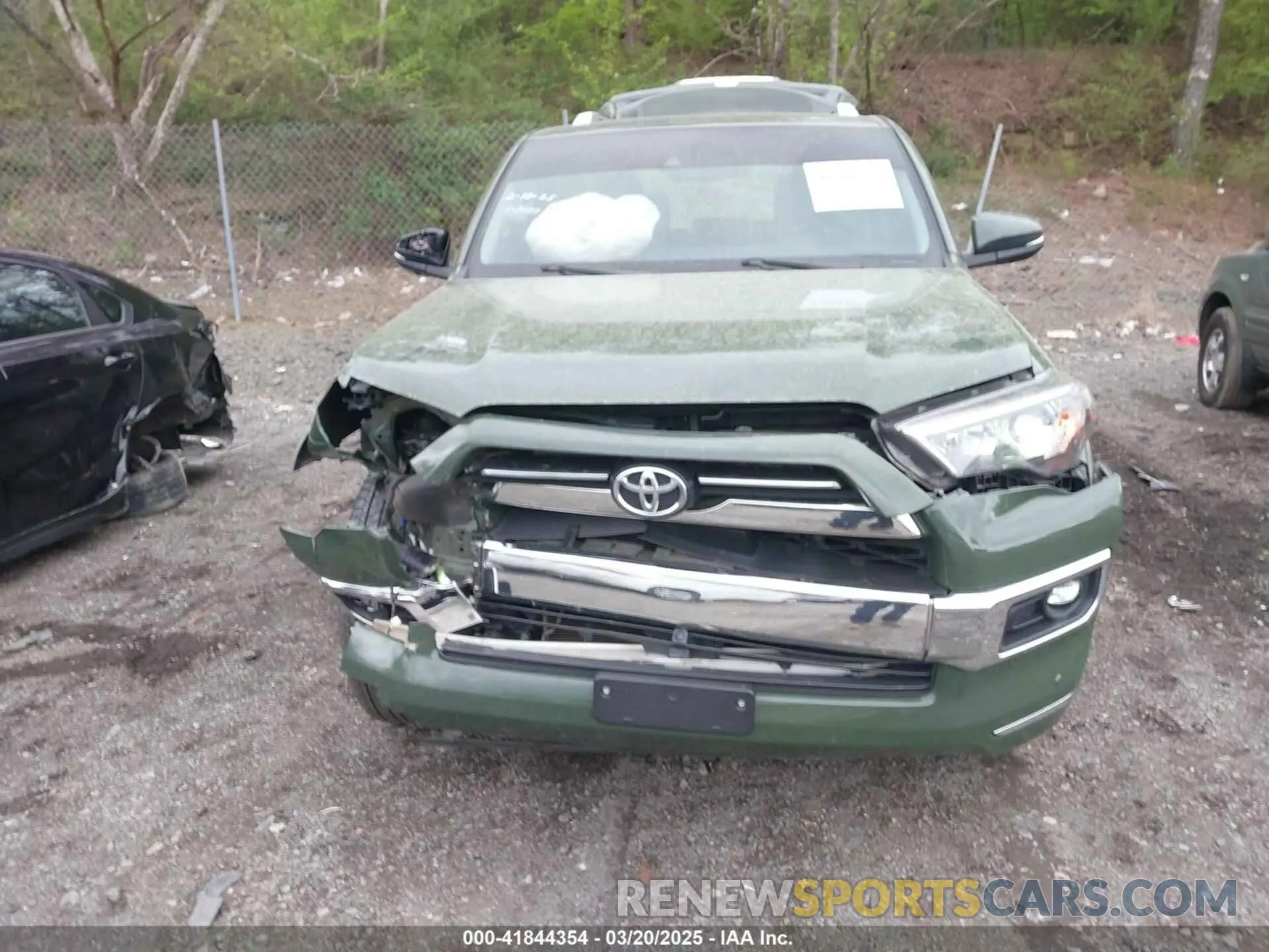 6 fotografías del automóvil dañado JTEKU5JR8N6075567 TOYOTA 4RUNNER 2022