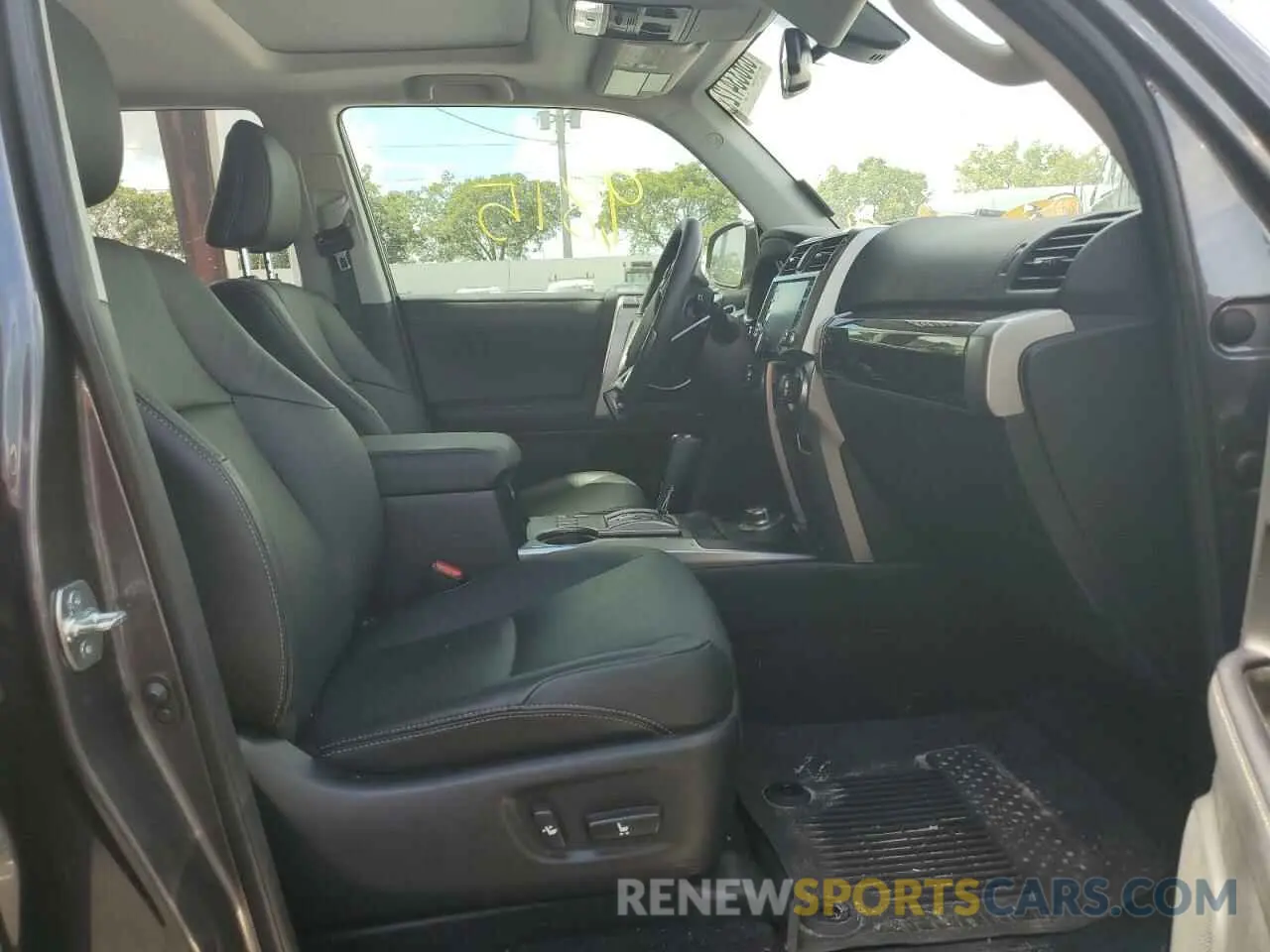 5 fotografías del automóvil dañado JTEKU5JR9N6022490 TOYOTA 4RUNNER 2022