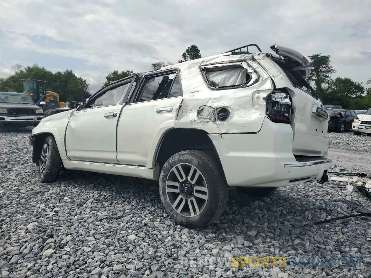 2 fotografías del automóvil dañado JTEKU5JRXN6005410 TOYOTA 4RUNNER 2022