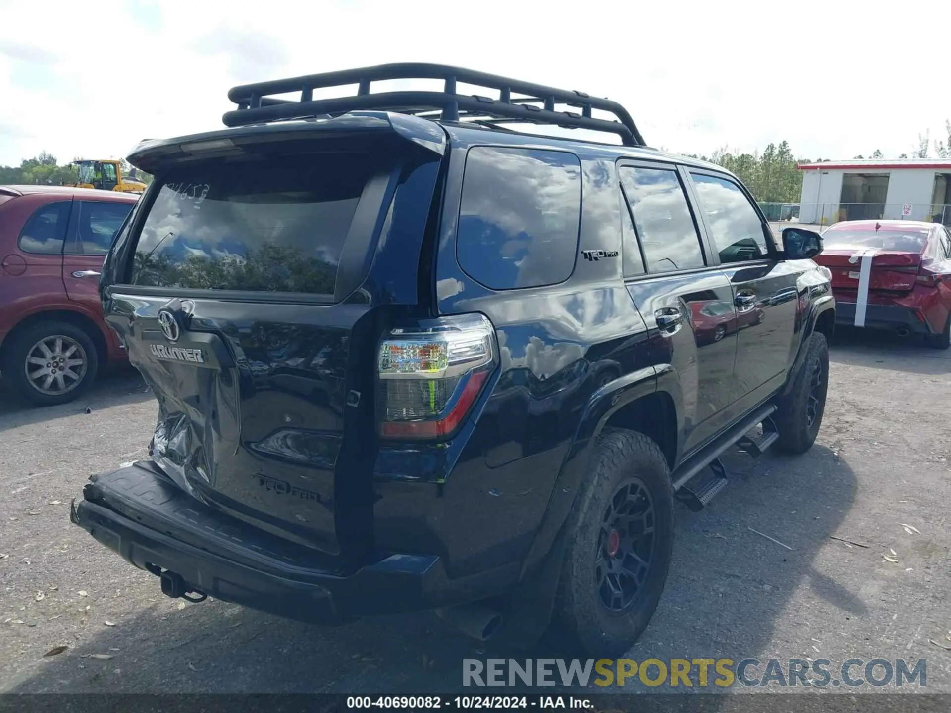 4 fotografías del automóvil dañado JTELU5JR1N5974653 TOYOTA 4RUNNER 2022