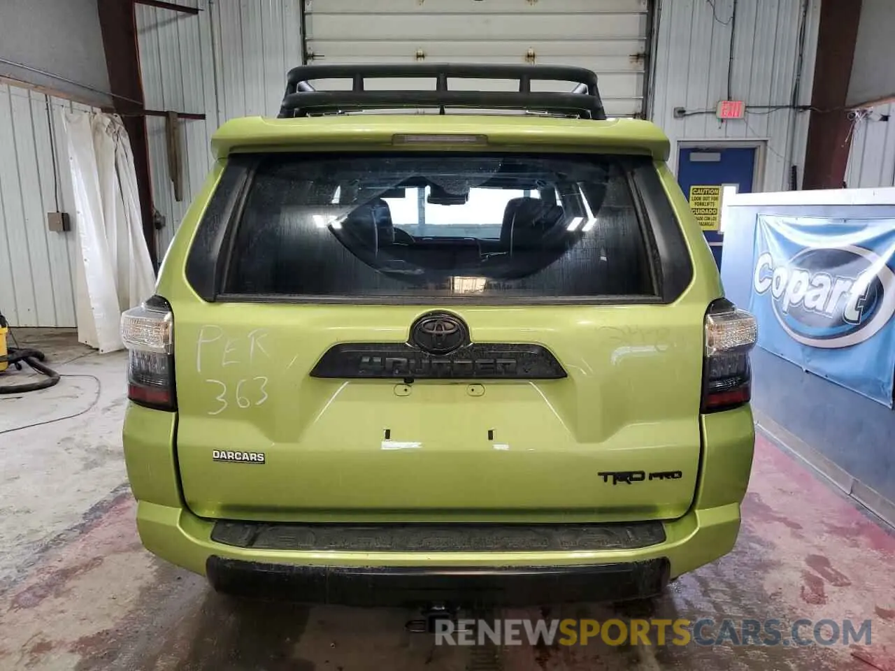 6 fotografías del automóvil dañado JTELU5JR4N6044420 TOYOTA 4RUNNER 2022