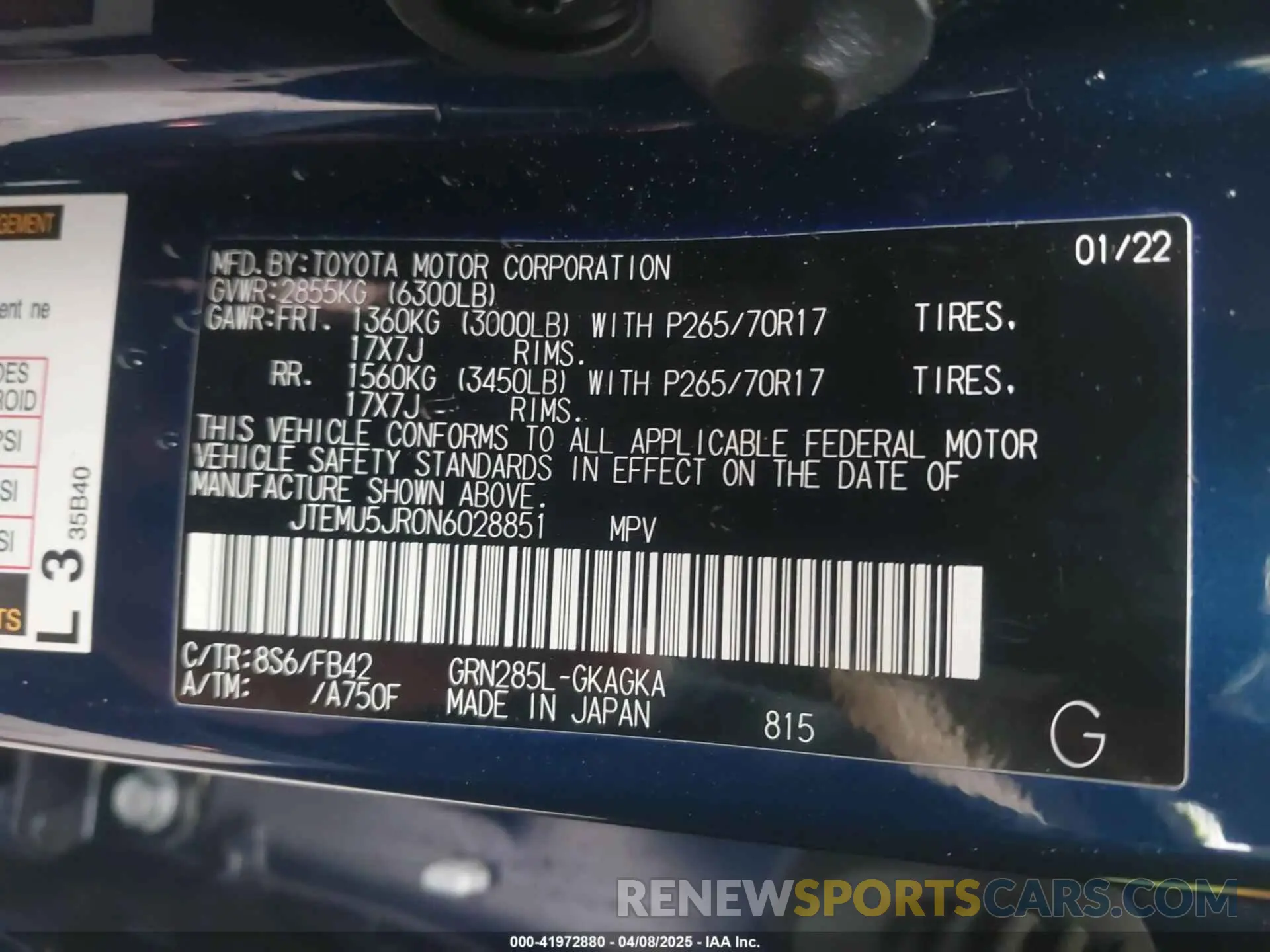 9 fotografías del automóvil dañado JTEMU5JR0N6028851 TOYOTA 4RUNNER 2022