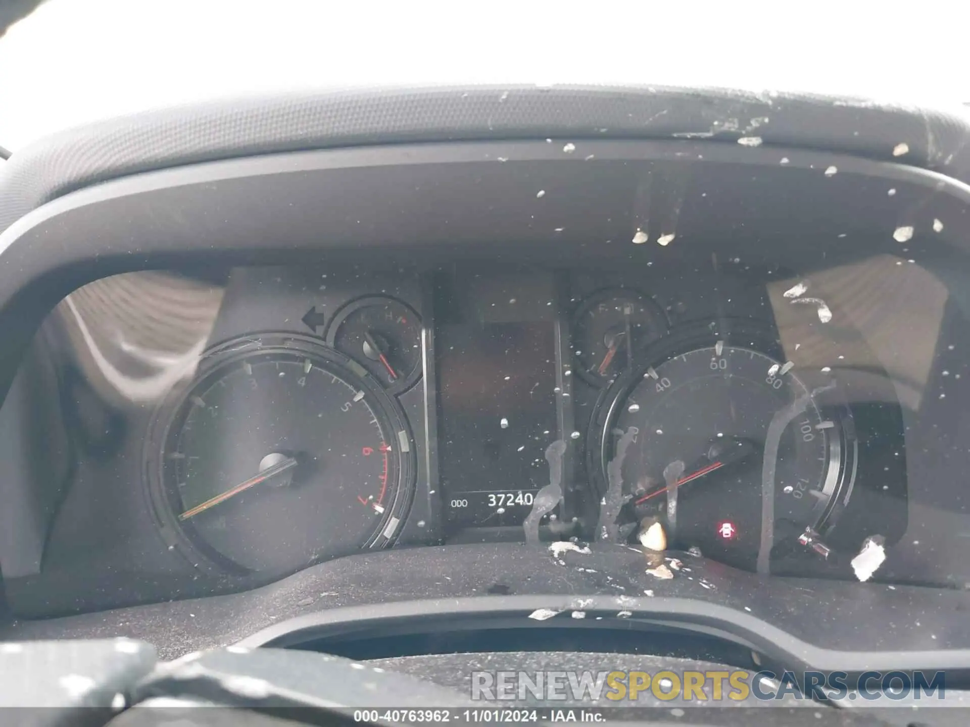 7 fotografías del automóvil dañado JTEMU5JR5N5978080 TOYOTA 4RUNNER 2022