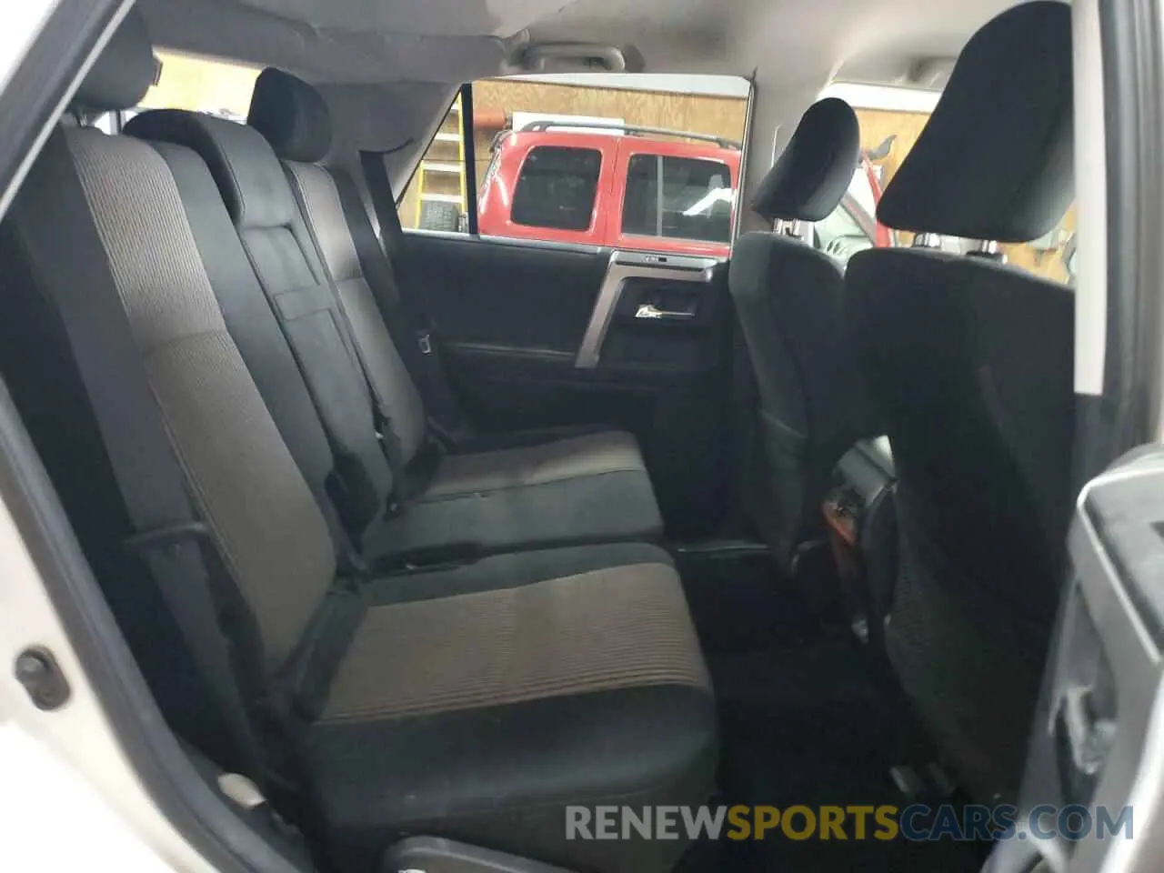 11 fotografías del automóvil dañado JTEMU5JR7N6041838 TOYOTA 4RUNNER 2022