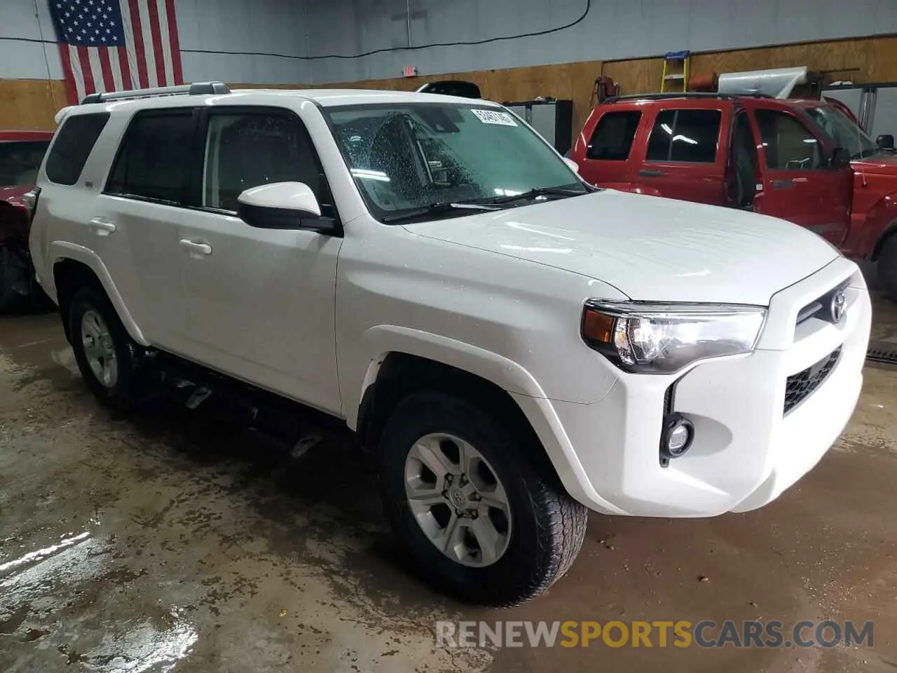 4 fotografías del automóvil dañado JTEMU5JR7N6041838 TOYOTA 4RUNNER 2022