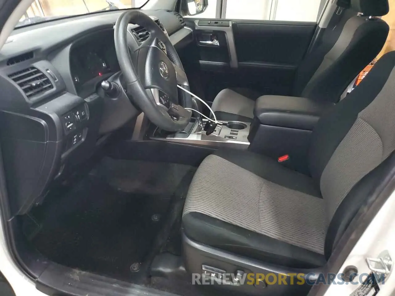 7 fotografías del automóvil dañado JTEMU5JR7N6041838 TOYOTA 4RUNNER 2022