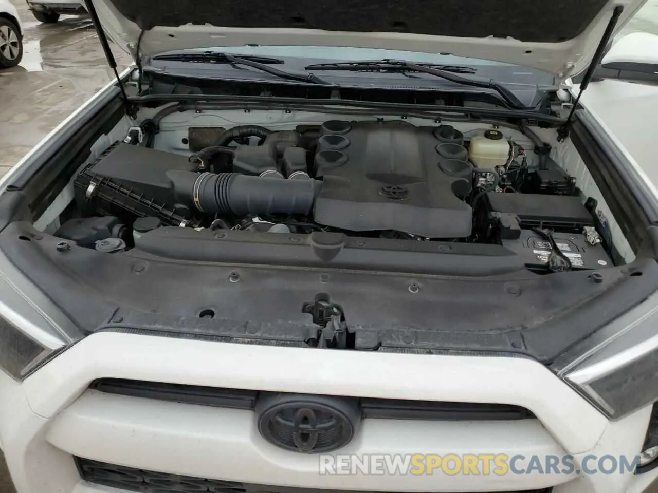 12 fotografías del automóvil dañado JTENU5JR2N6044523 TOYOTA 4RUNNER 2022