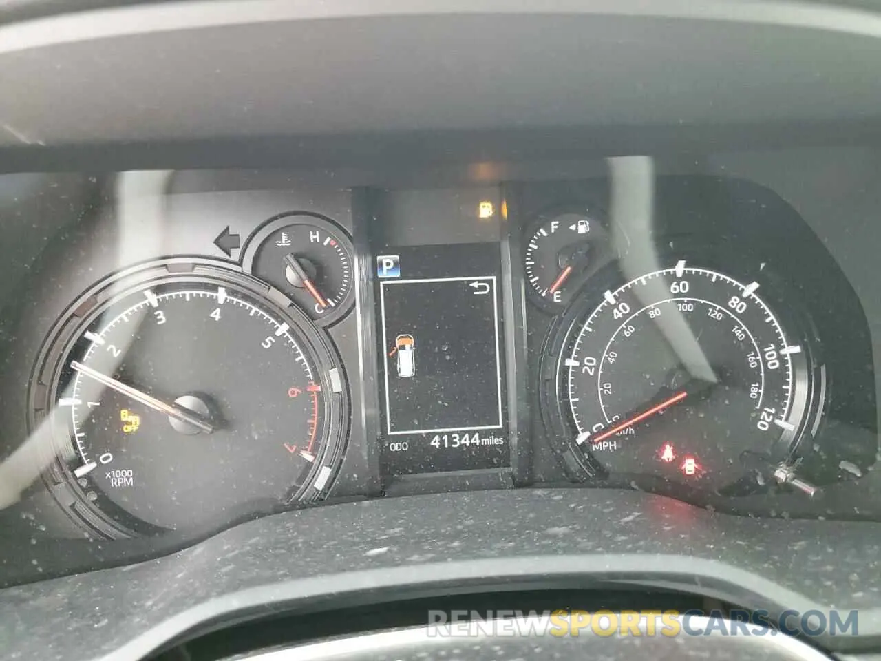9 fotografías del automóvil dañado JTENU5JR2N6044523 TOYOTA 4RUNNER 2022