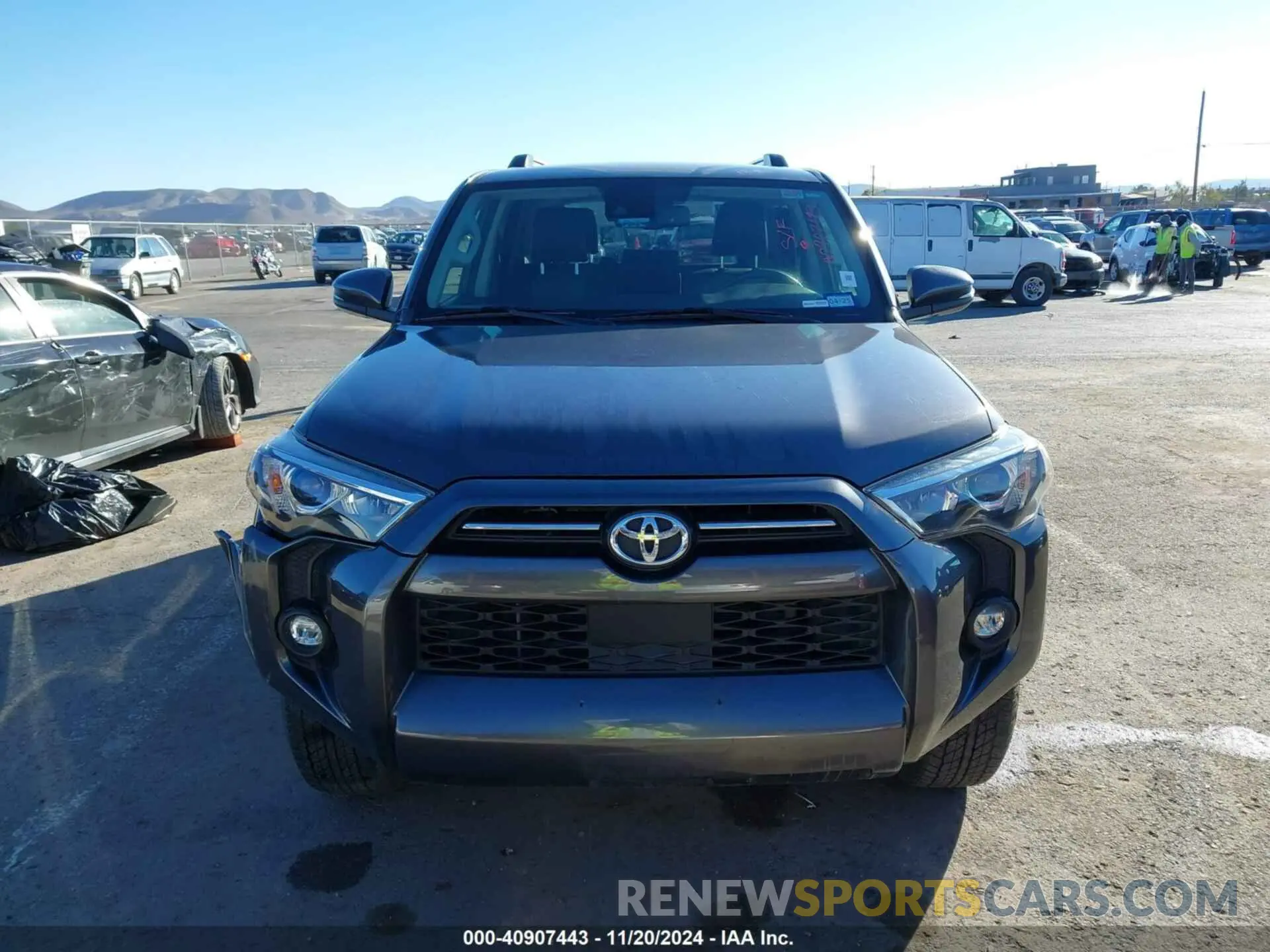 13 fotografías del automóvil dañado JTENU5JR3N5999286 TOYOTA 4RUNNER 2022