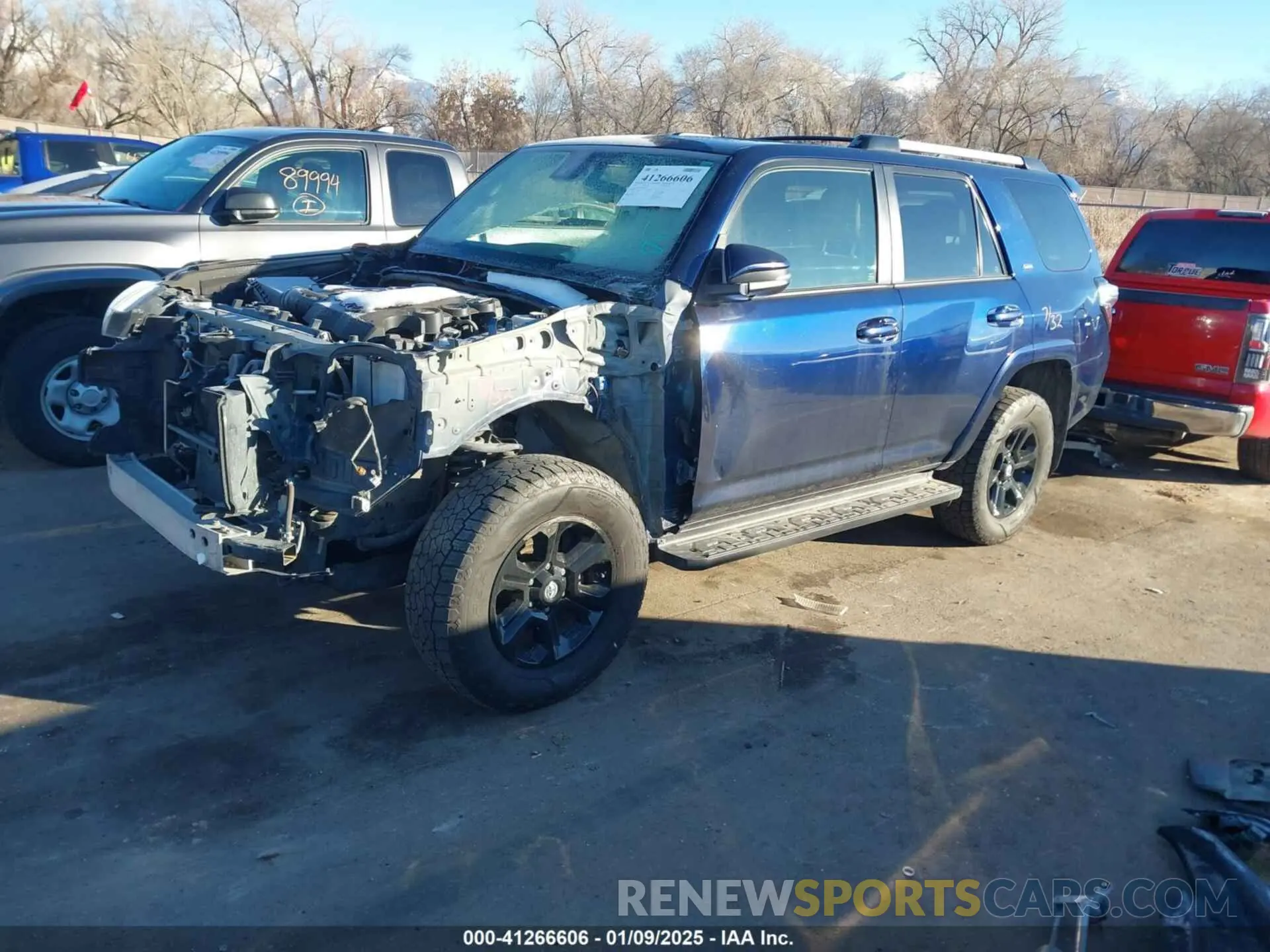 2 fotografías del automóvil dañado JTENU5JR5N6064538 TOYOTA 4RUNNER 2022