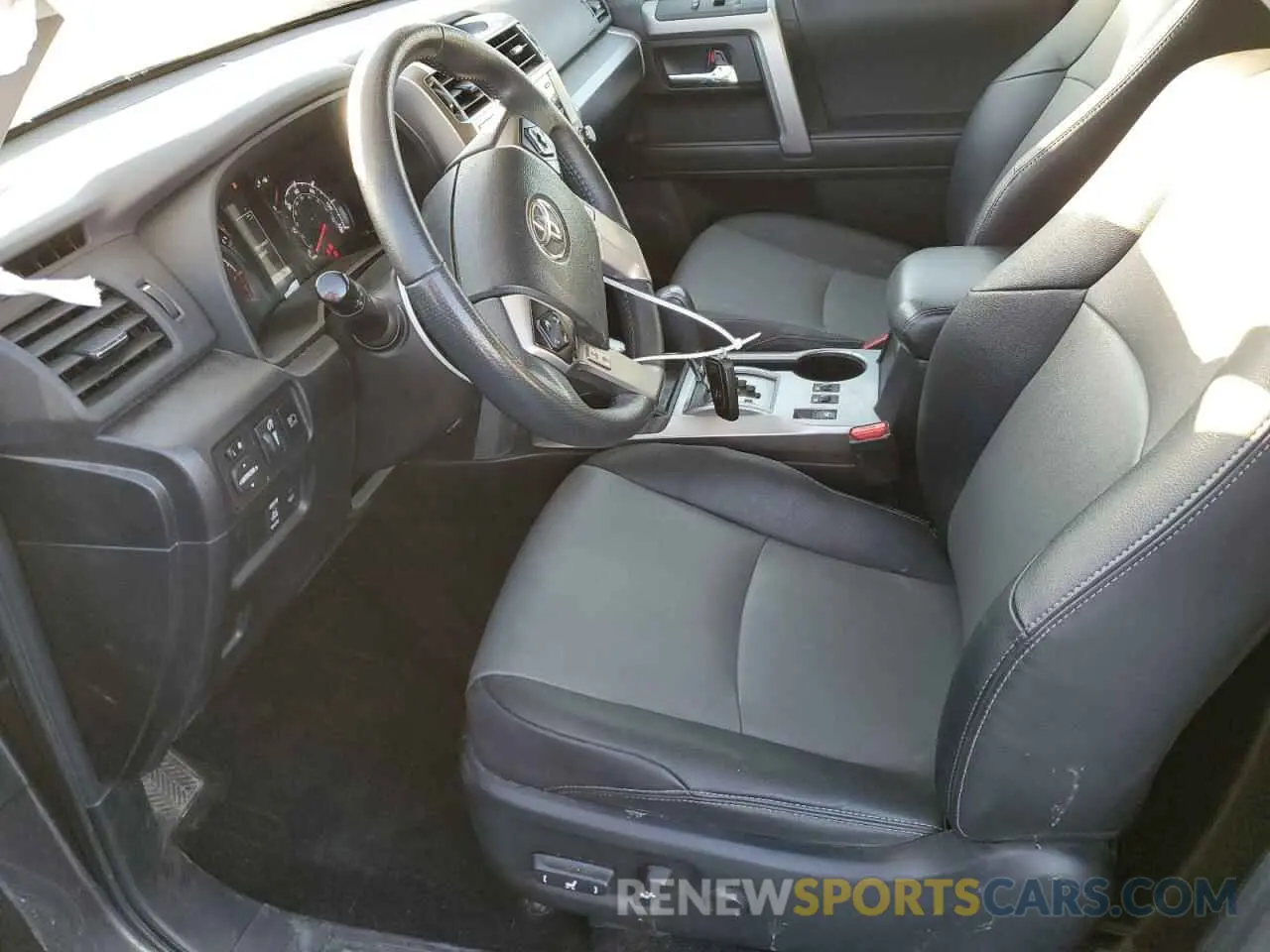 7 fotografías del automóvil dañado JTENU5JR5N6087429 TOYOTA 4RUNNER 2022