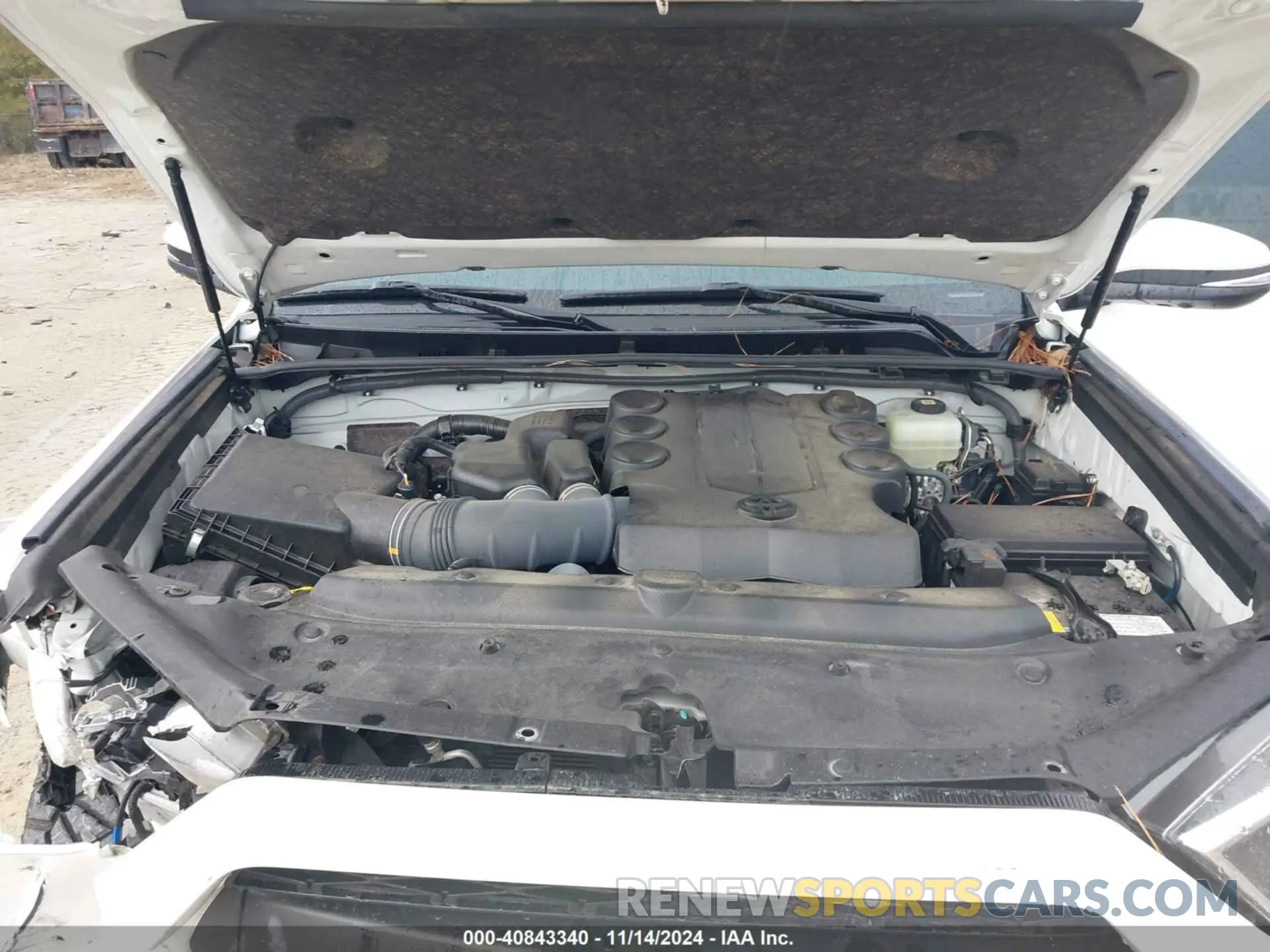10 fotografías del automóvil dañado JTENU5JR6N5983860 TOYOTA 4RUNNER 2022