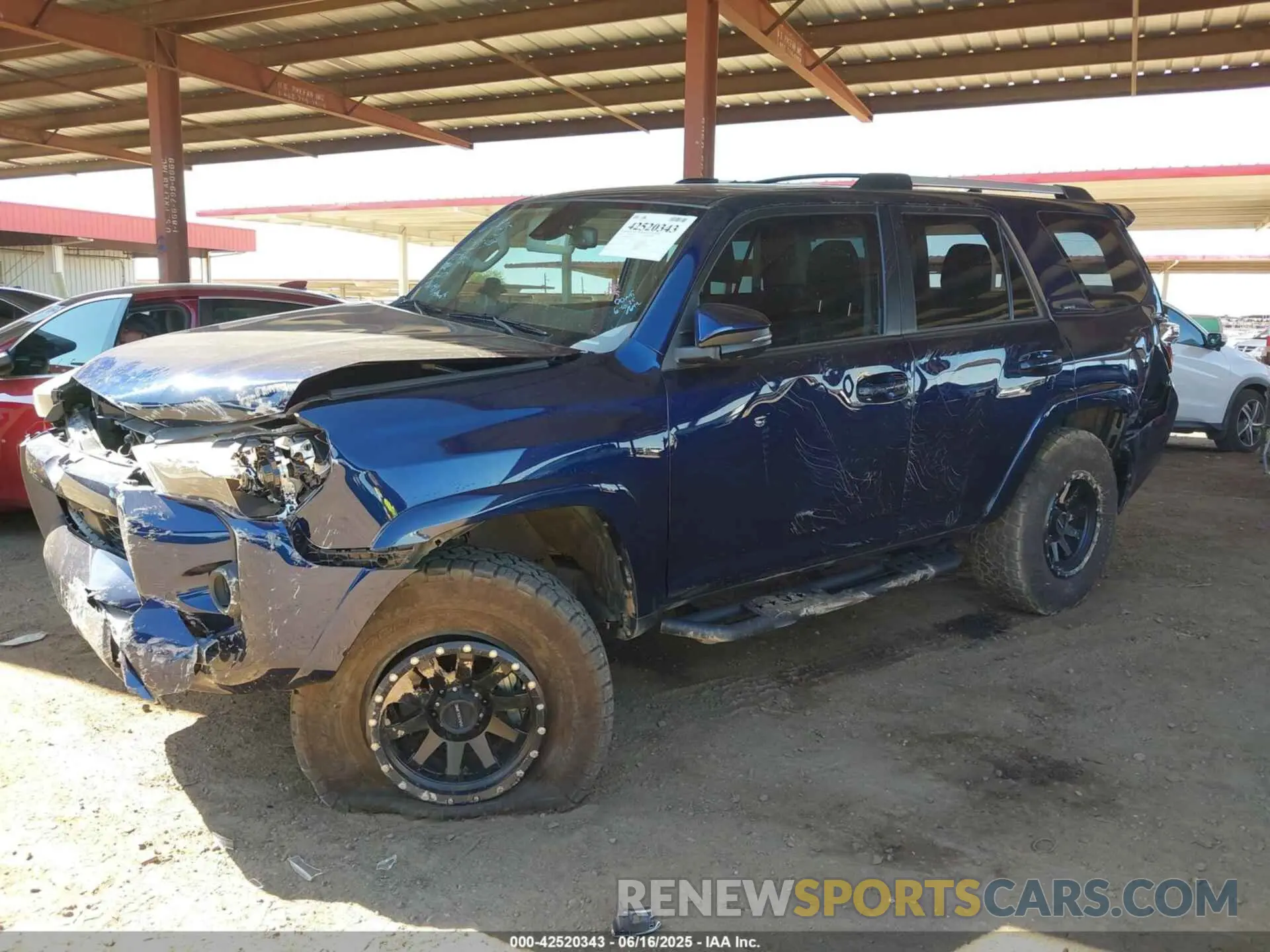 18 fotografías del automóvil dañado JTENU5JR7N6039432 TOYOTA 4RUNNER 2022