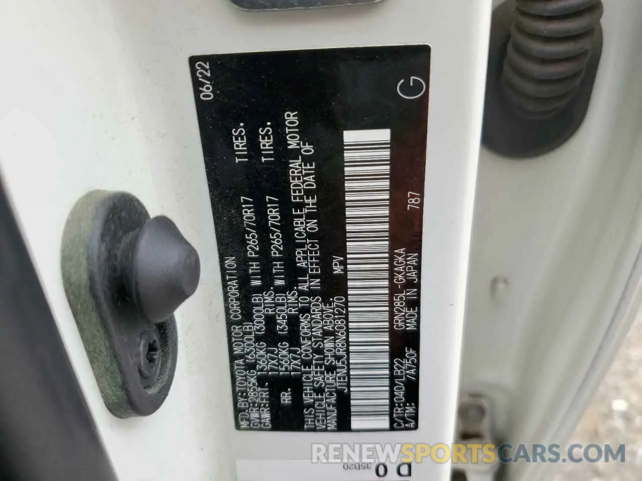 15 fotografías del automóvil dañado JTENU5JR8N6081270 TOYOTA 4RUNNER 2022