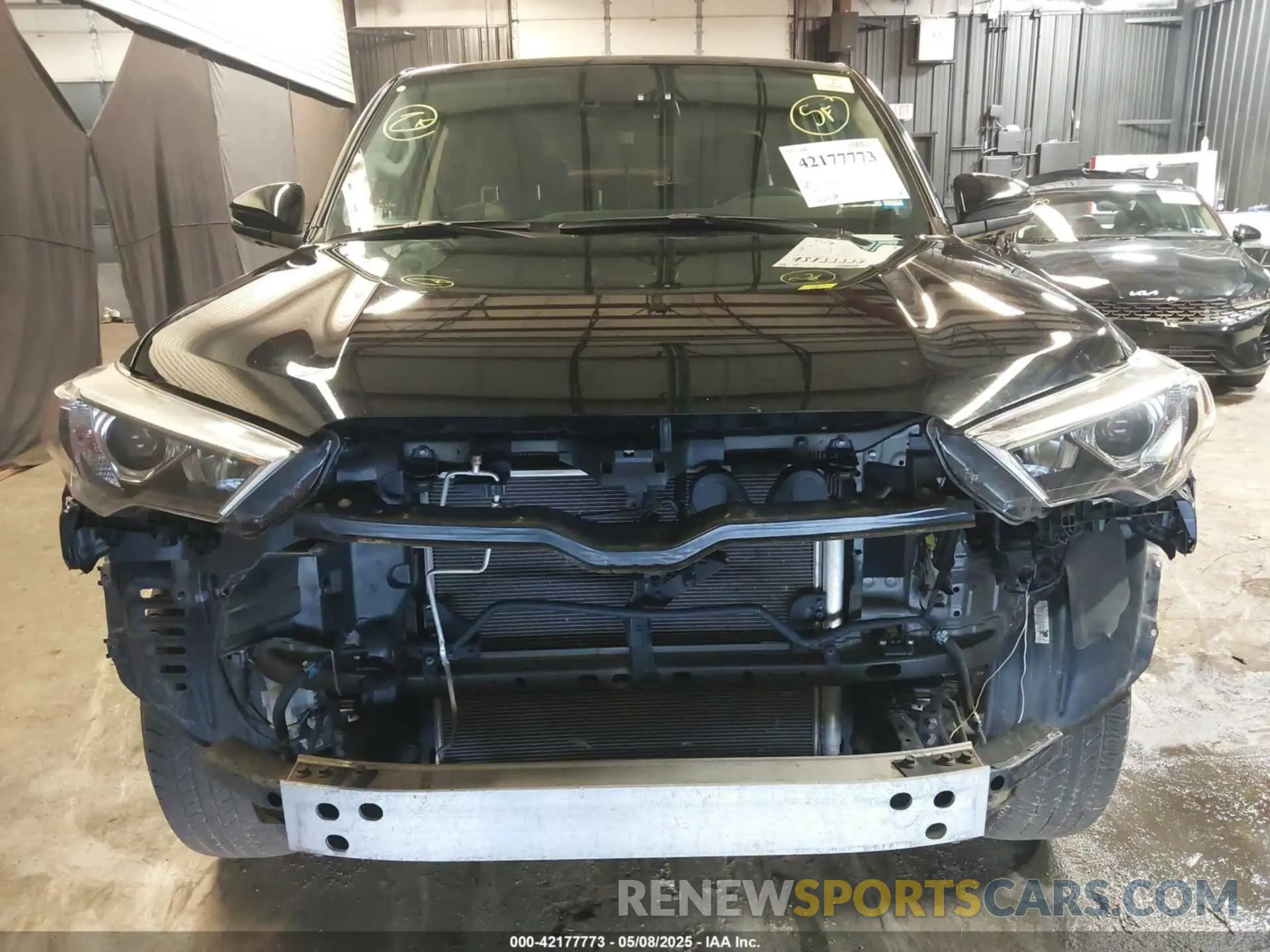 13 fotografías del automóvil dañado JTENU5JR9N6084064 TOYOTA 4RUNNER 2022