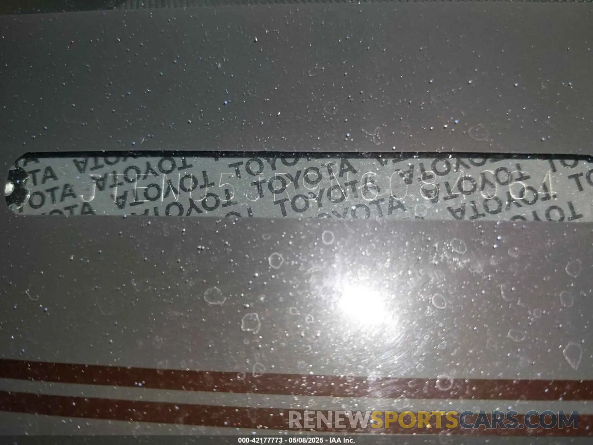 18 fotografías del automóvil dañado JTENU5JR9N6084064 TOYOTA 4RUNNER 2022