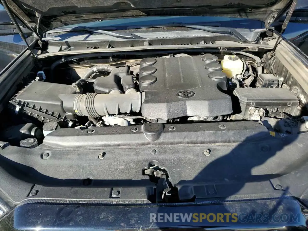 12 fotografías del automóvil dañado JTENU5JRXN5992514 TOYOTA 4RUNNER 2022