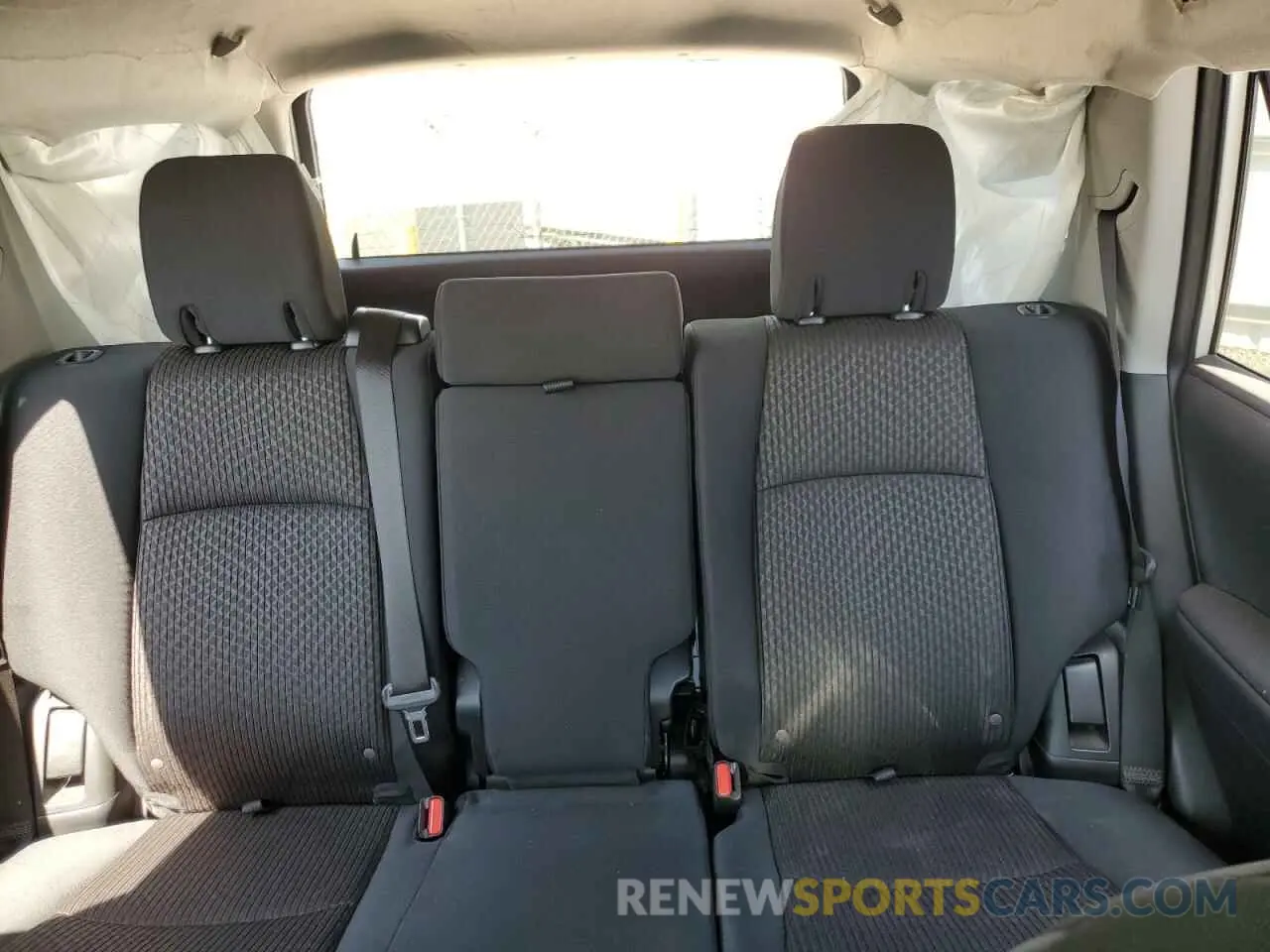 10 fotografías del automóvil dañado JTEPU5JR0N6006846 TOYOTA 4RUNNER 2022