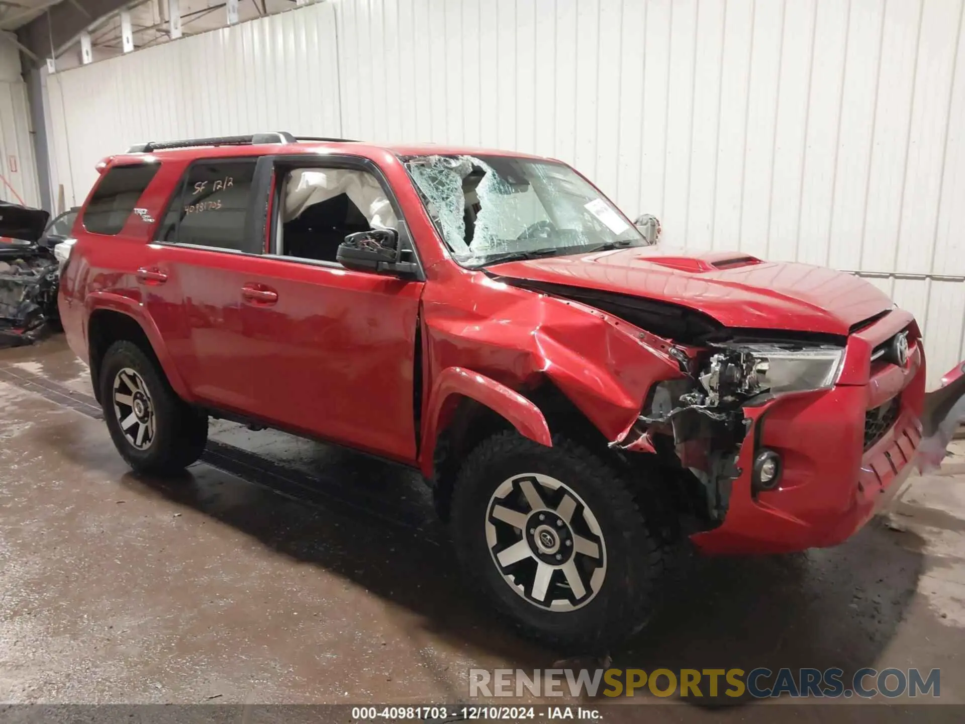 1 fotografías del automóvil dañado JTEPU5JR1N6051181 TOYOTA 4RUNNER 2022