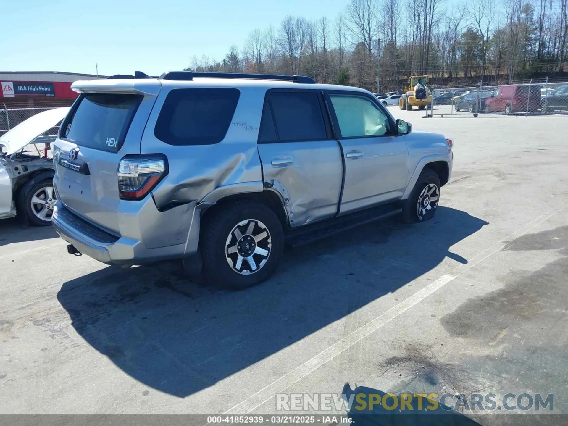 4 fotografías del automóvil dañado JTEPU5JR4N6023357 TOYOTA 4RUNNER 2022