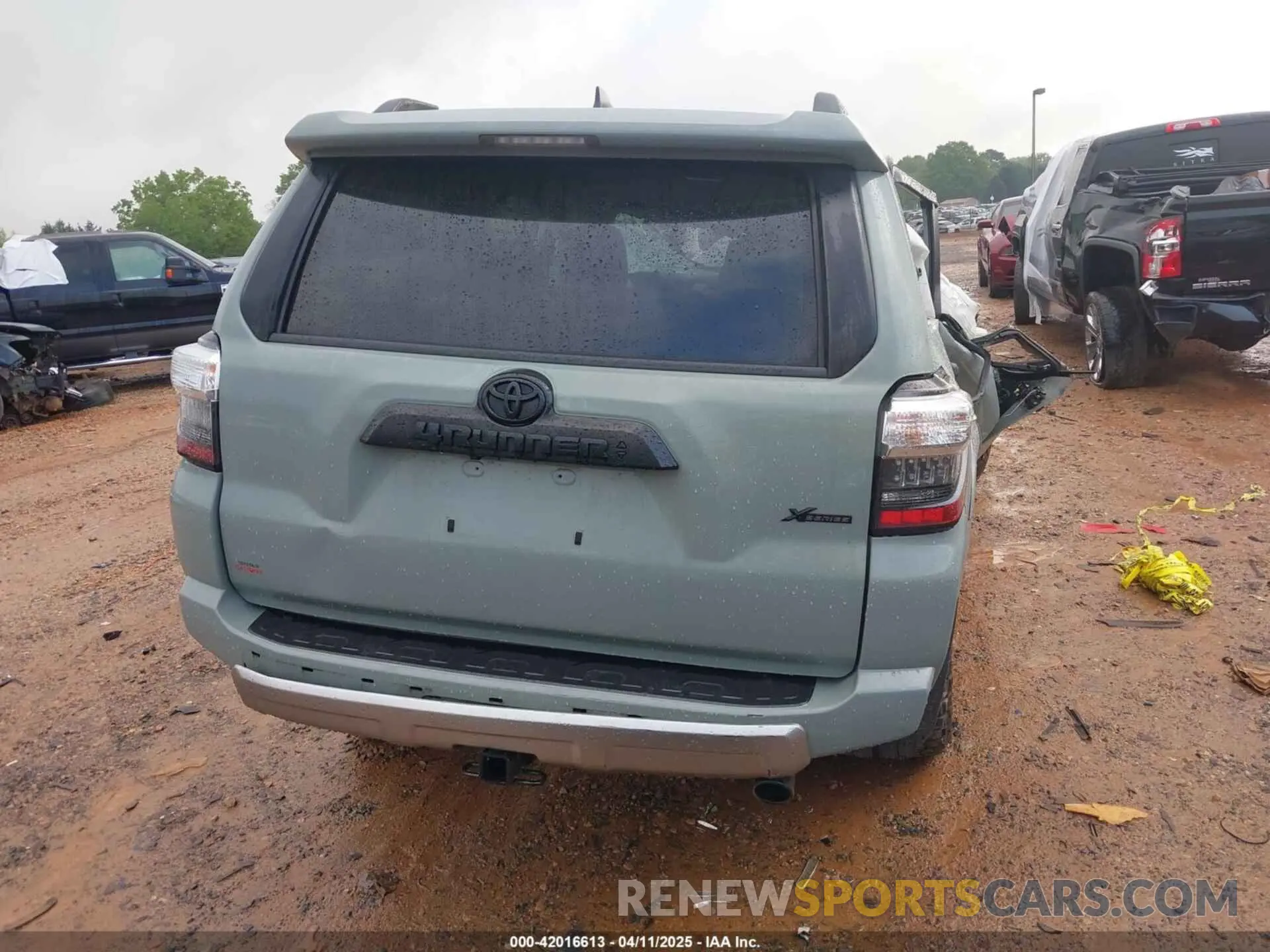 15 fotografías del automóvil dañado JTEPU5JR8N6003449 TOYOTA 4RUNNER 2022