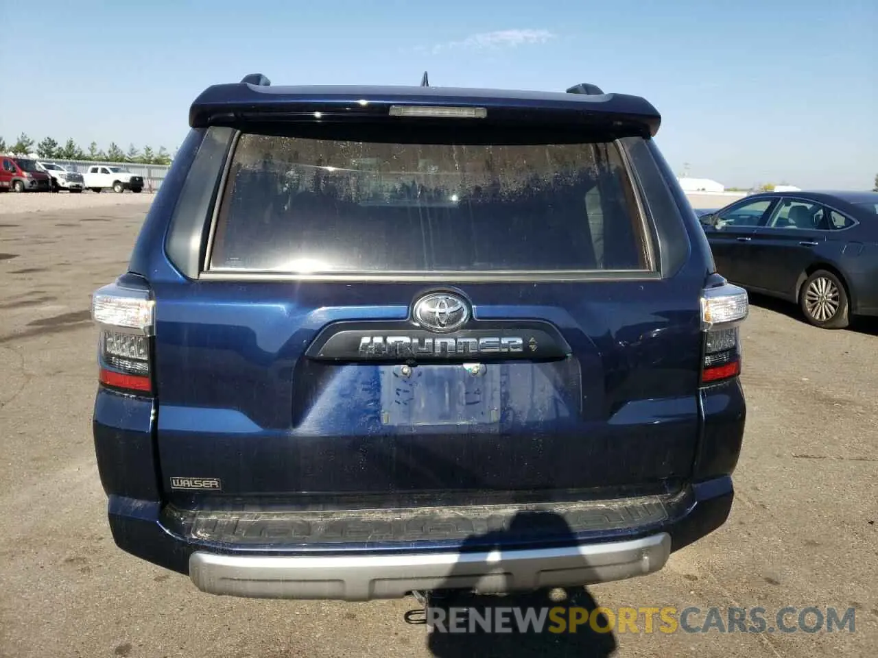 6 fotografías del automóvil dañado JTERU5JR0N6030928 TOYOTA 4RUNNER 2022
