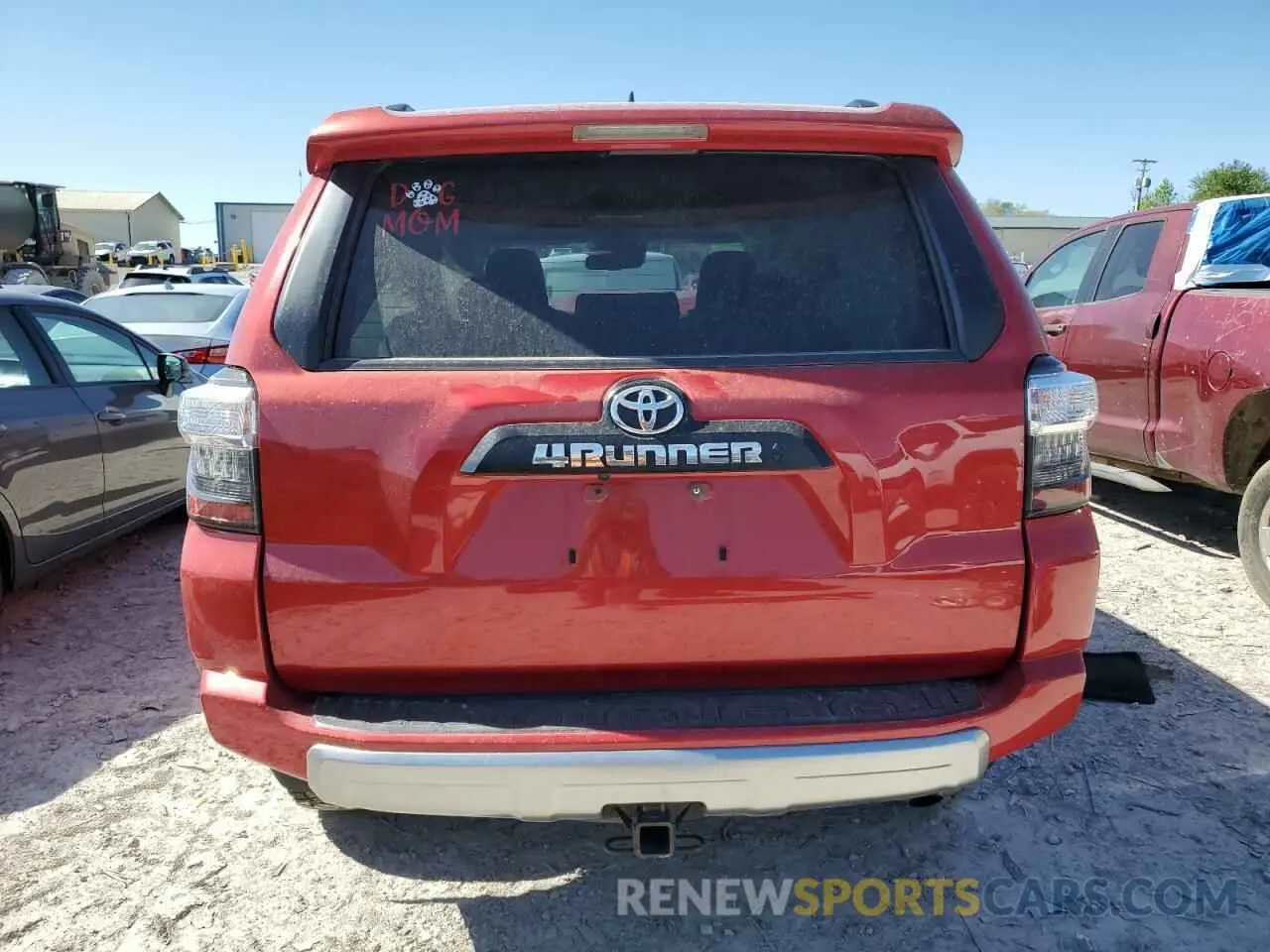 6 fotografías del automóvil dañado JTERU5JR2N6079466 TOYOTA 4RUNNER 2022