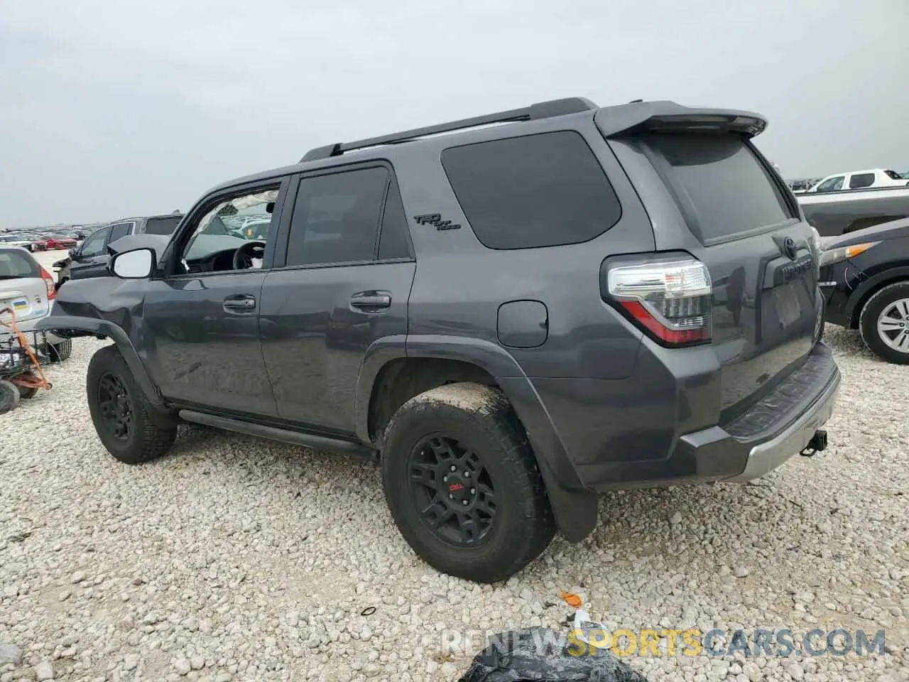 2 fotografías del automóvil dañado JTERU5JR2N6085655 TOYOTA 4RUNNER 2022