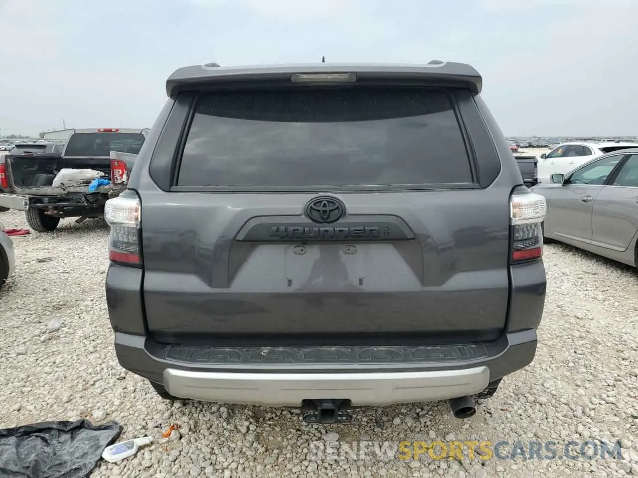 6 fotografías del automóvil dañado JTERU5JR2N6085655 TOYOTA 4RUNNER 2022