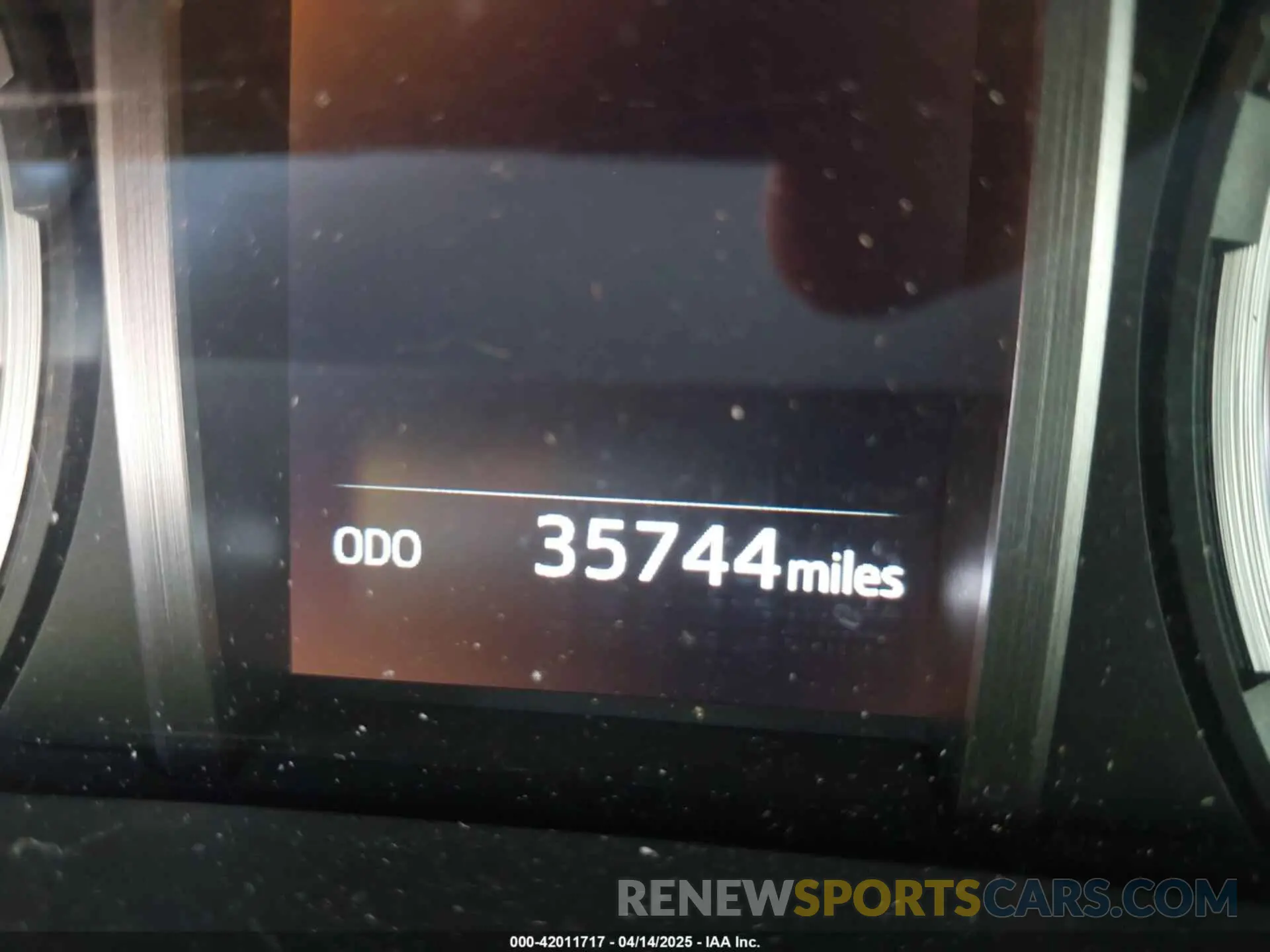15 fotografías del automóvil dañado JTERU5JR4N5973488 TOYOTA 4RUNNER 2022
