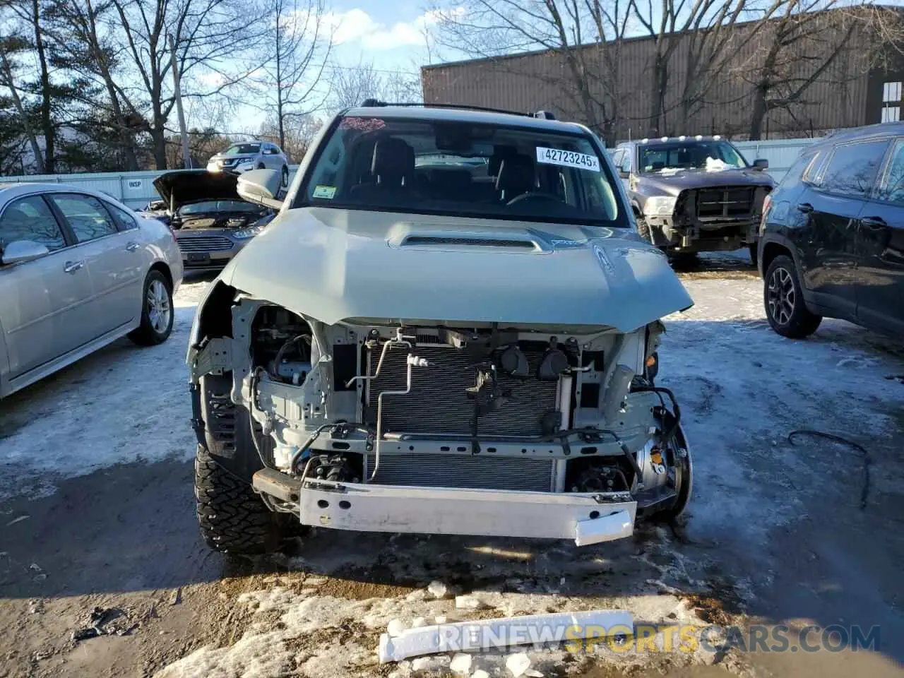 5 fotografías del automóvil dañado JTERU5JR6N6080118 TOYOTA 4RUNNER 2022