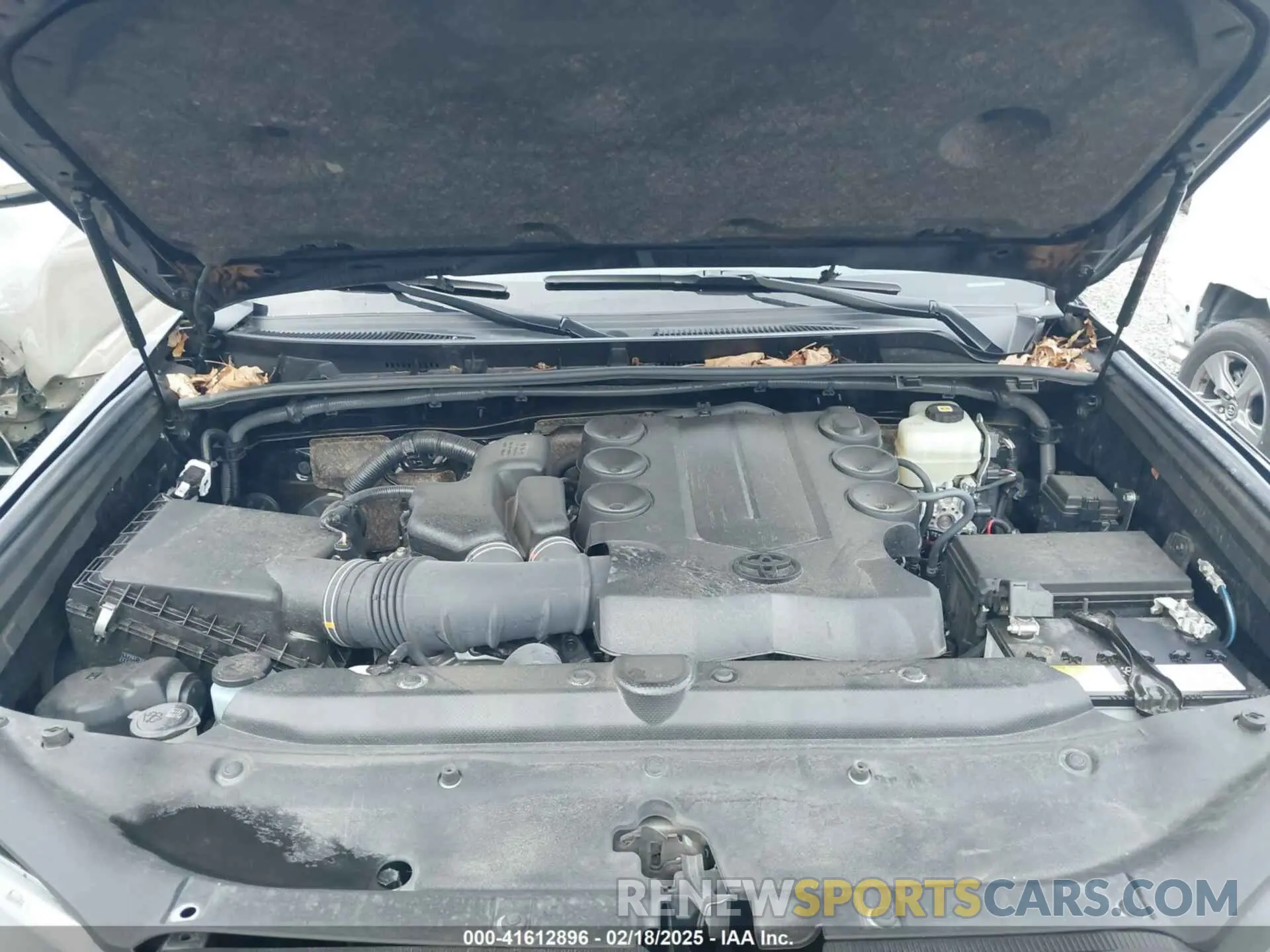 10 fotografías del automóvil dañado JTERU5JR8N6030756 TOYOTA 4RUNNER 2022