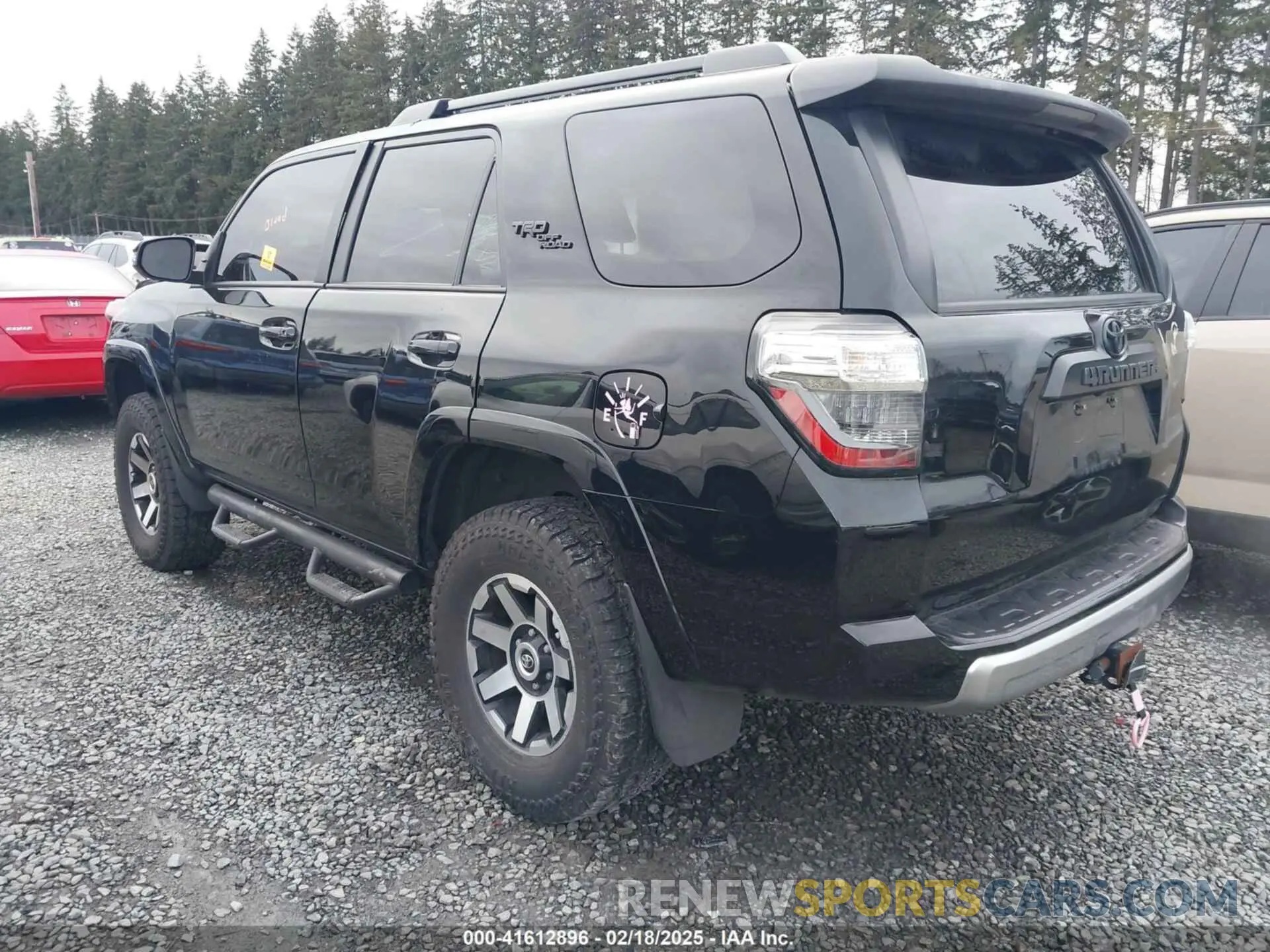 3 fotografías del automóvil dañado JTERU5JR8N6030756 TOYOTA 4RUNNER 2022