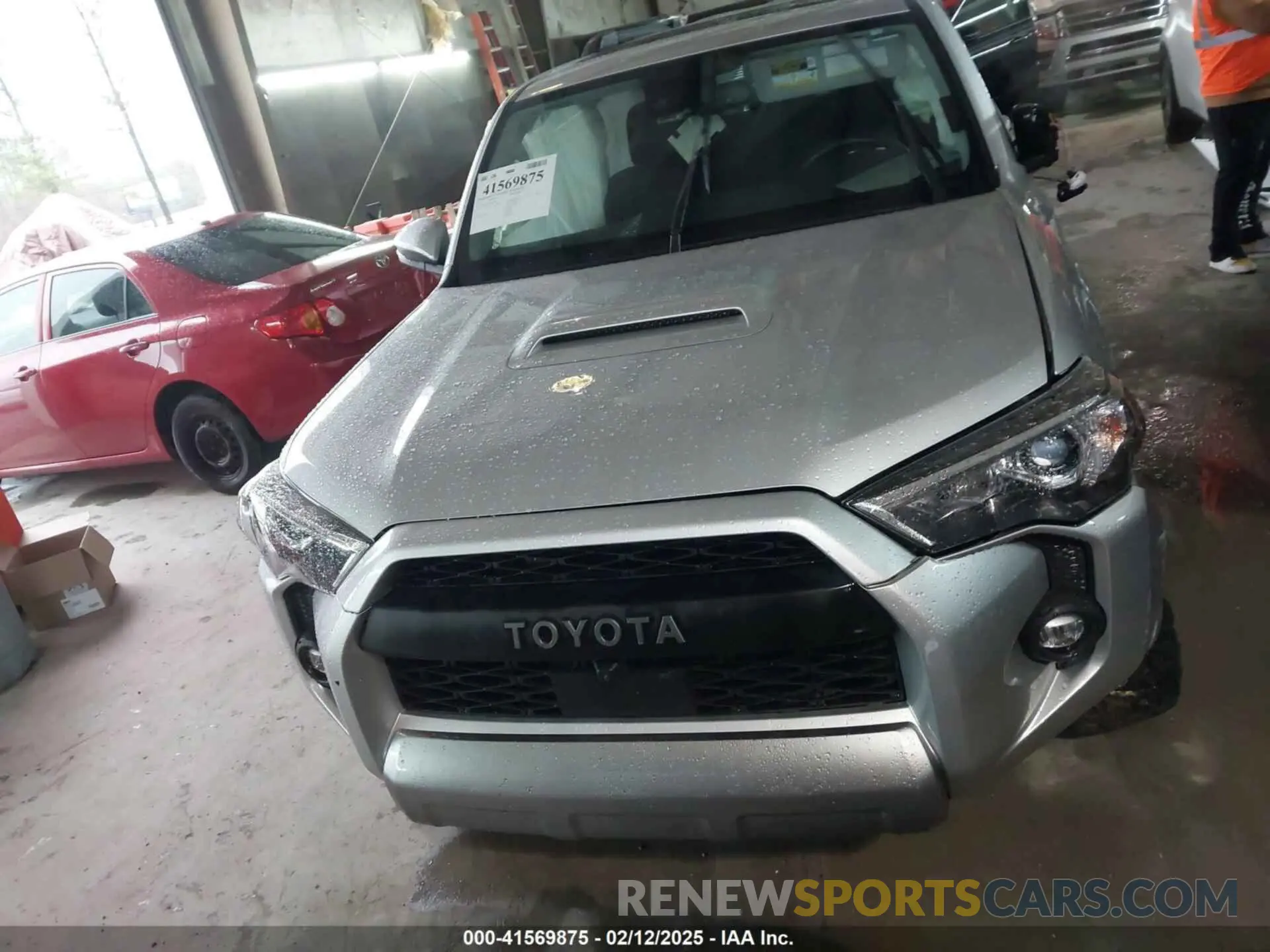 12 fotografías del automóvil dañado JTERU5JRXN6039331 TOYOTA 4RUNNER 2022