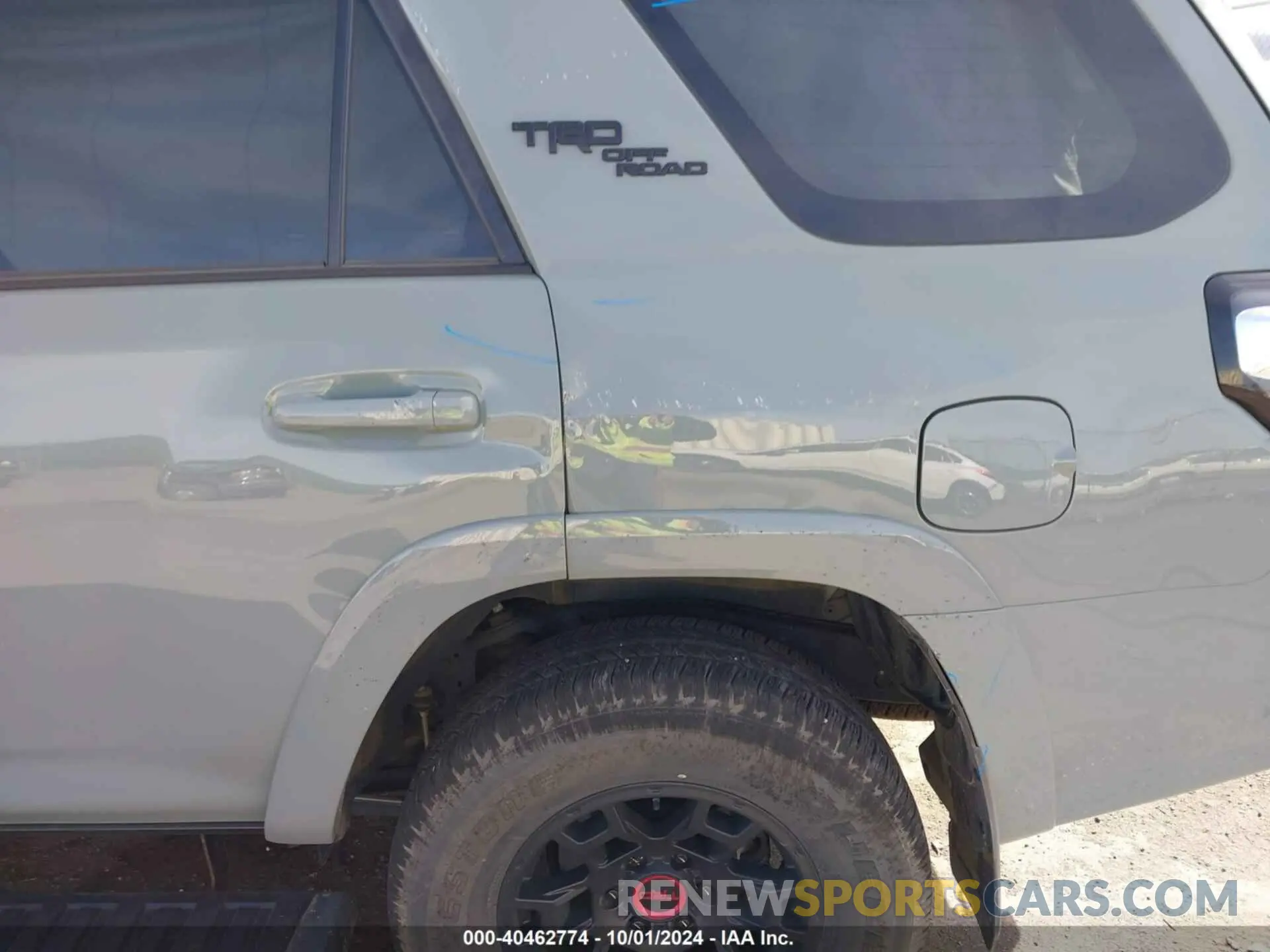 18 fotografías del automóvil dañado JTERU5JRXN6063158 TOYOTA 4RUNNER 2022