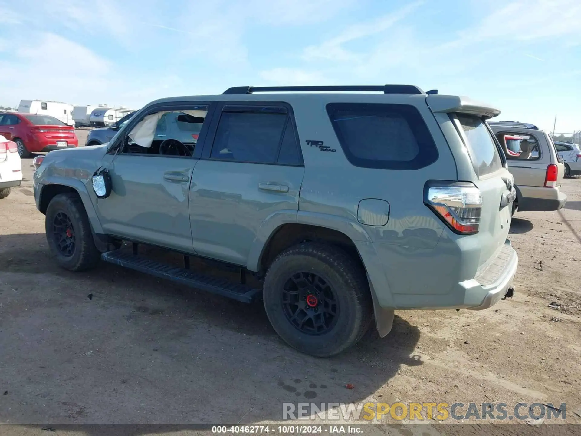 3 fotografías del automóvil dañado JTERU5JRXN6063158 TOYOTA 4RUNNER 2022
