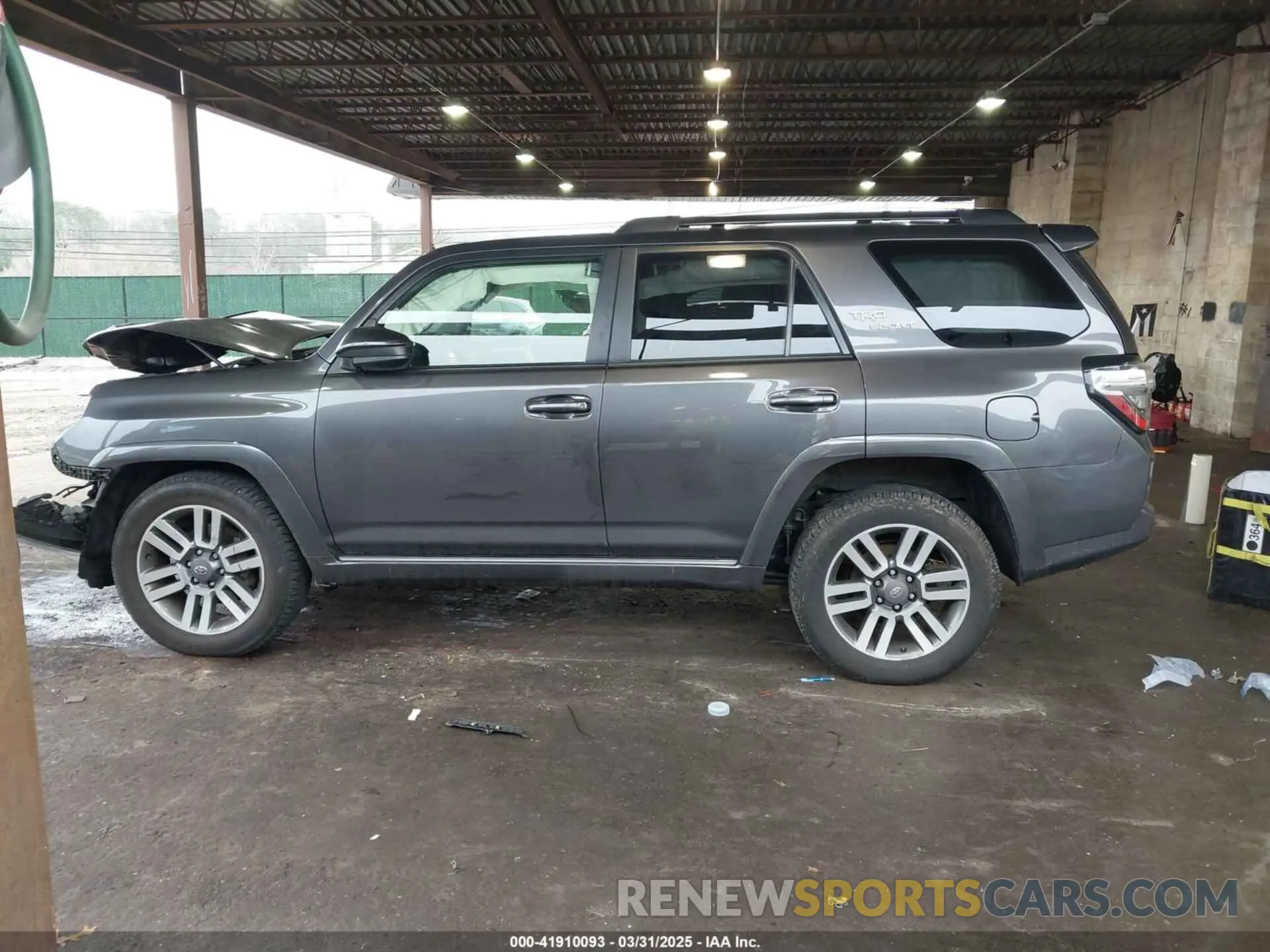 15 fotografías del automóvil dañado JTESU5JR4N5982192 TOYOTA 4RUNNER 2022