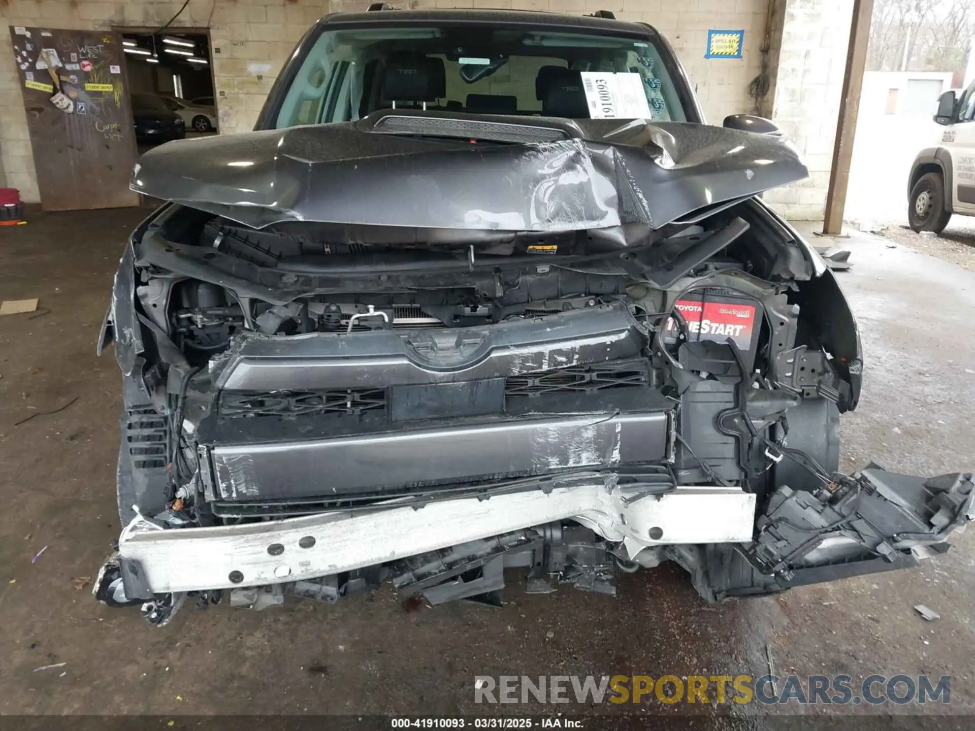 6 fotografías del automóvil dañado JTESU5JR4N5982192 TOYOTA 4RUNNER 2022