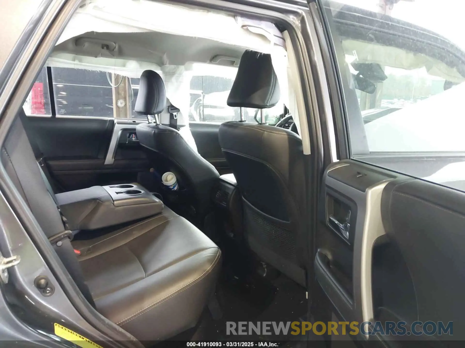 8 fotografías del automóvil dañado JTESU5JR4N5982192 TOYOTA 4RUNNER 2022