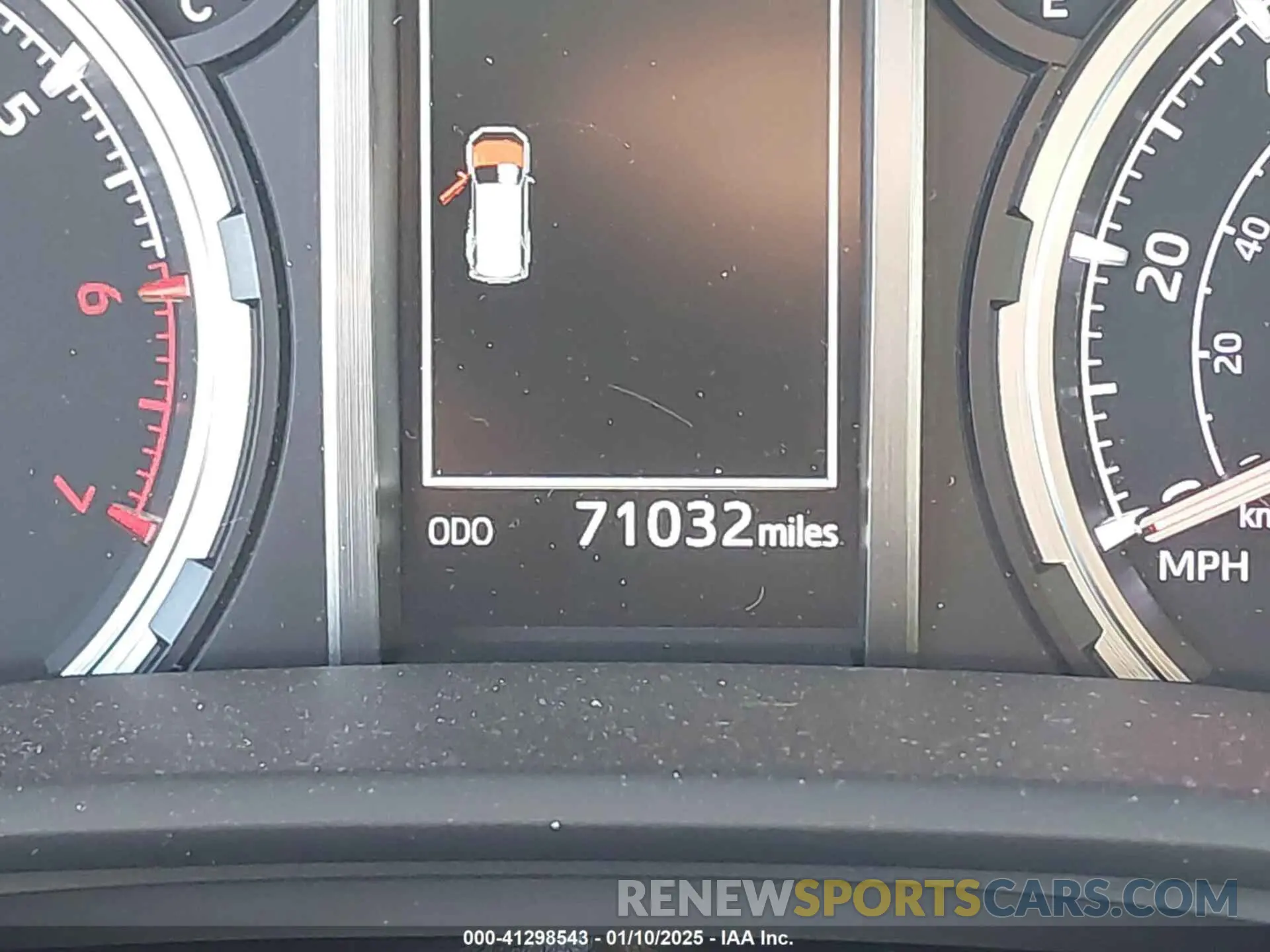 16 fotografías del automóvil dañado JTESU5JR8N5987279 TOYOTA 4RUNNER 2022