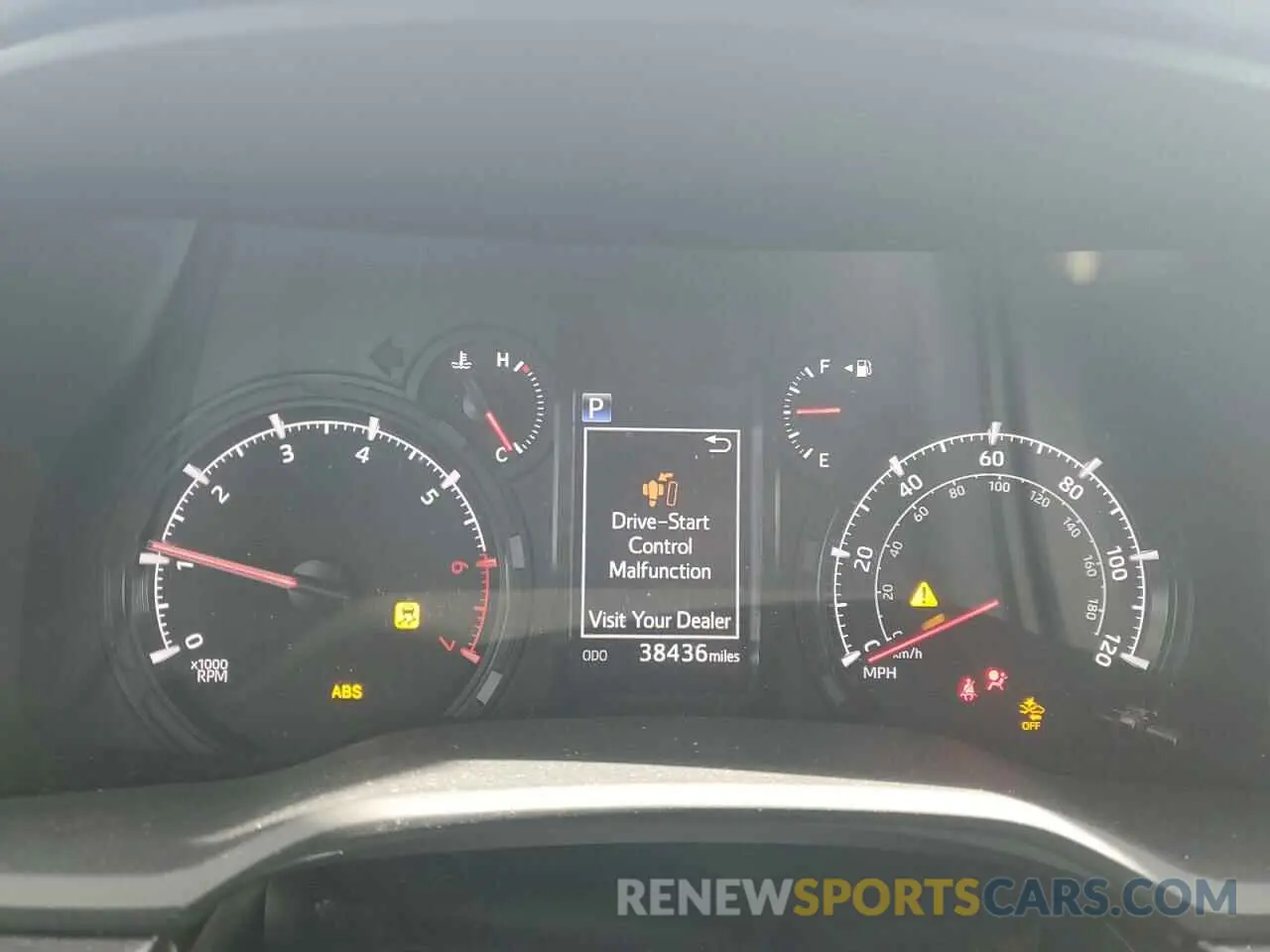 9 fotografías del automóvil dañado JTETU5JR1N6003694 TOYOTA 4RUNNER 2022
