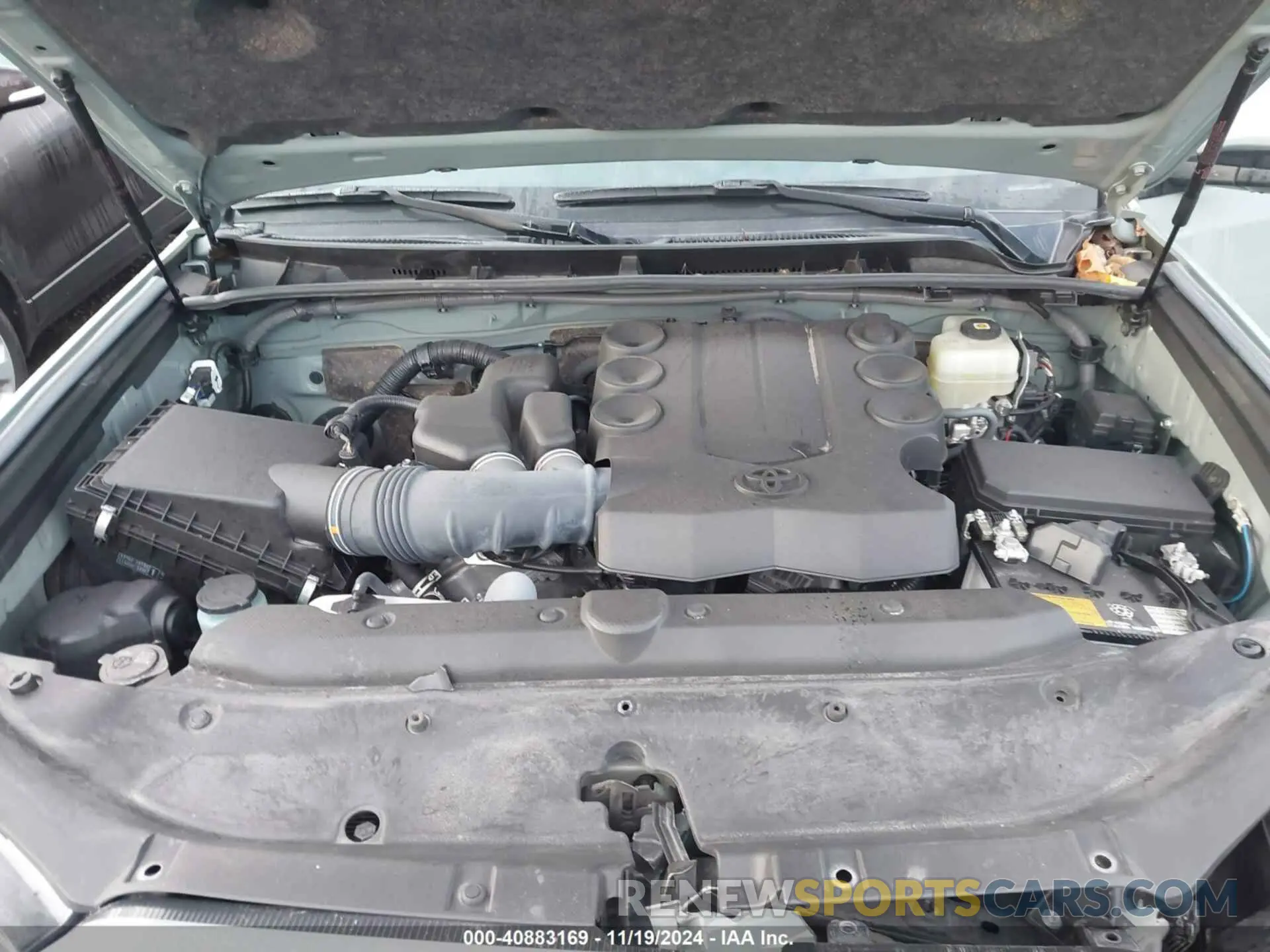 10 fotografías del automóvil dañado JTETU5JRXN6049783 TOYOTA 4RUNNER 2022