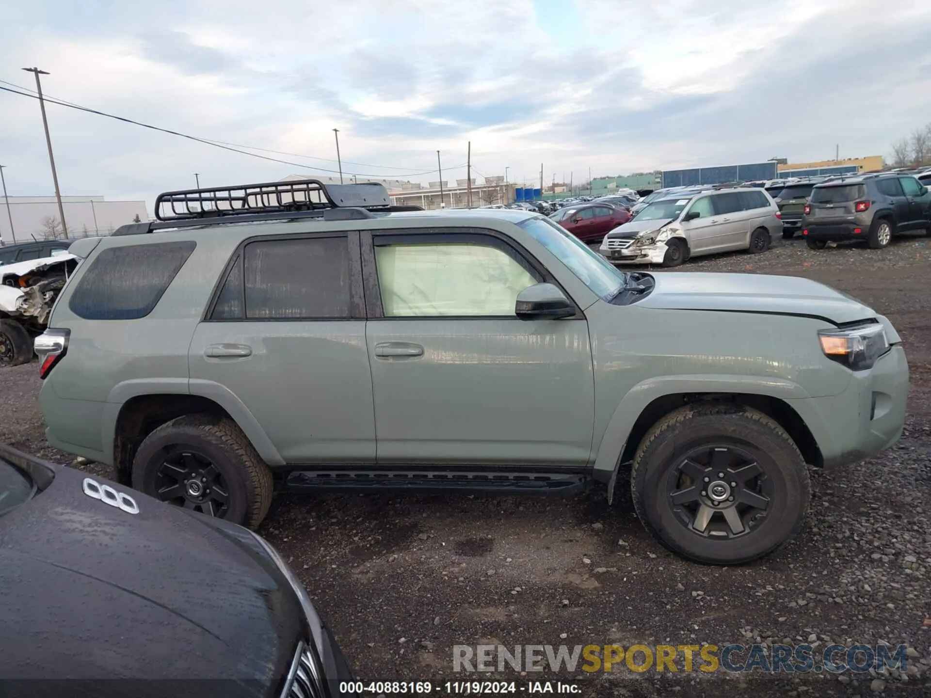 13 fotografías del automóvil dañado JTETU5JRXN6049783 TOYOTA 4RUNNER 2022