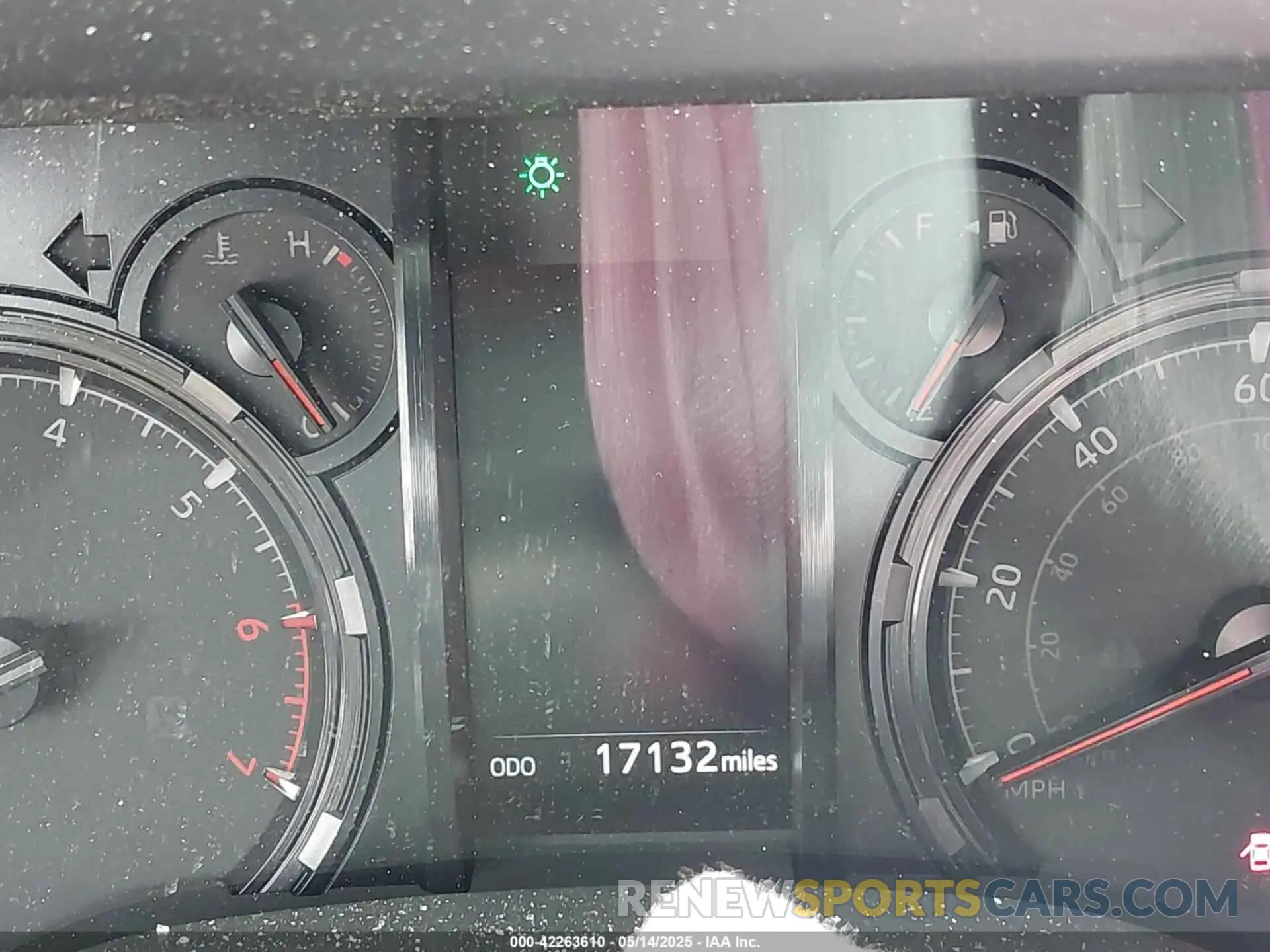 16 fotografías del automóvil dañado JTEEU5JR0P5305009 TOYOTA 4RUNNER 2023